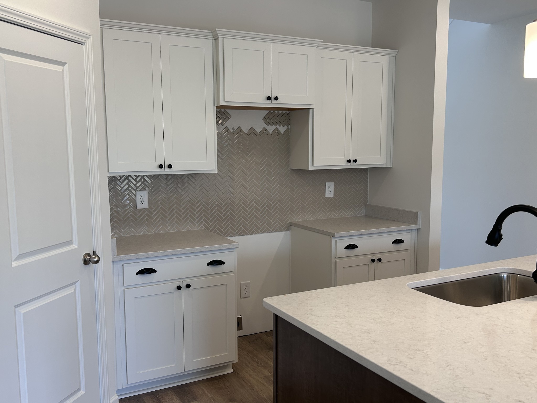 5109 Pace Park Cir Property Photo 8