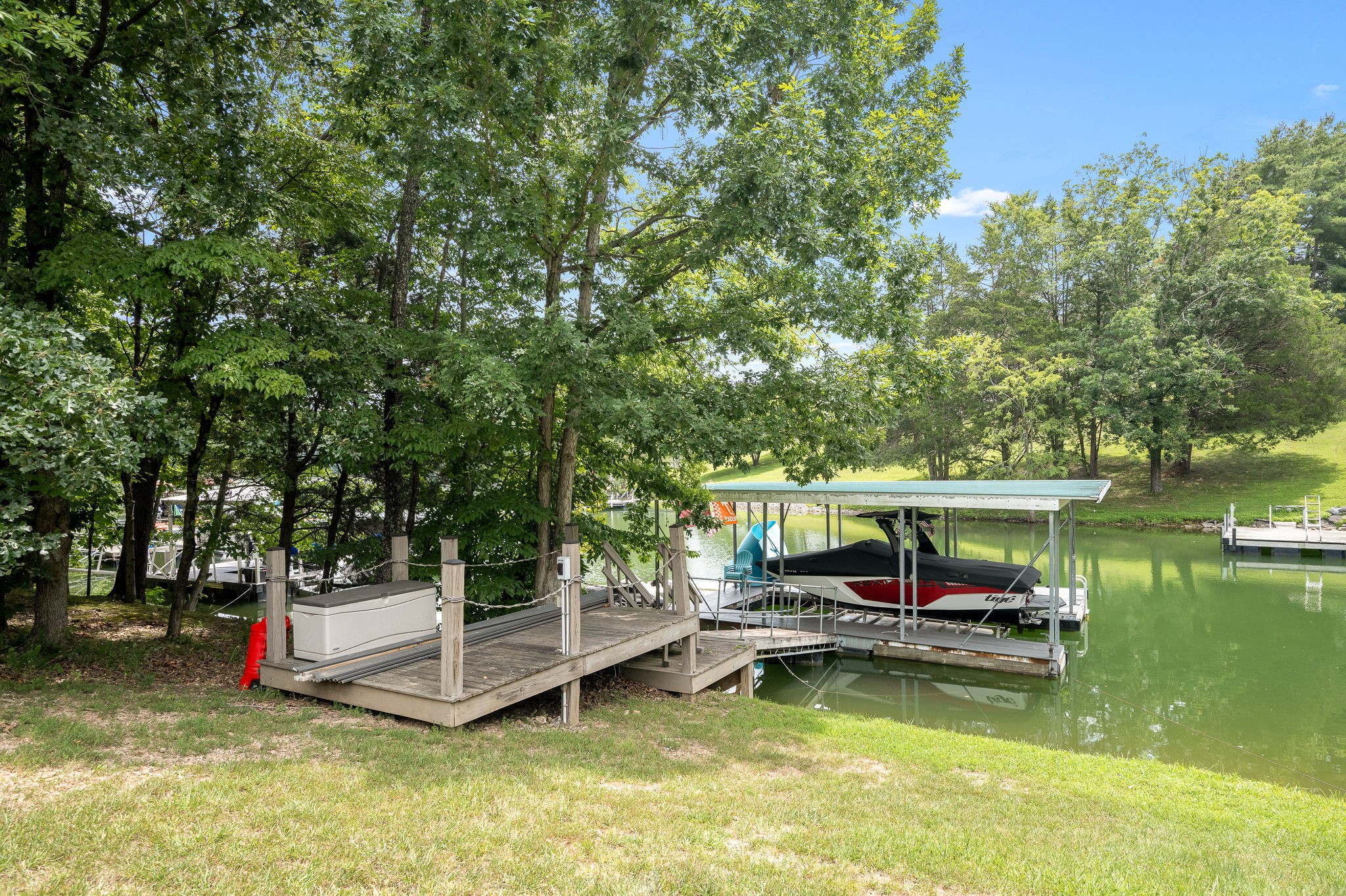 512 Cline Ridge Rd Property Photo 2