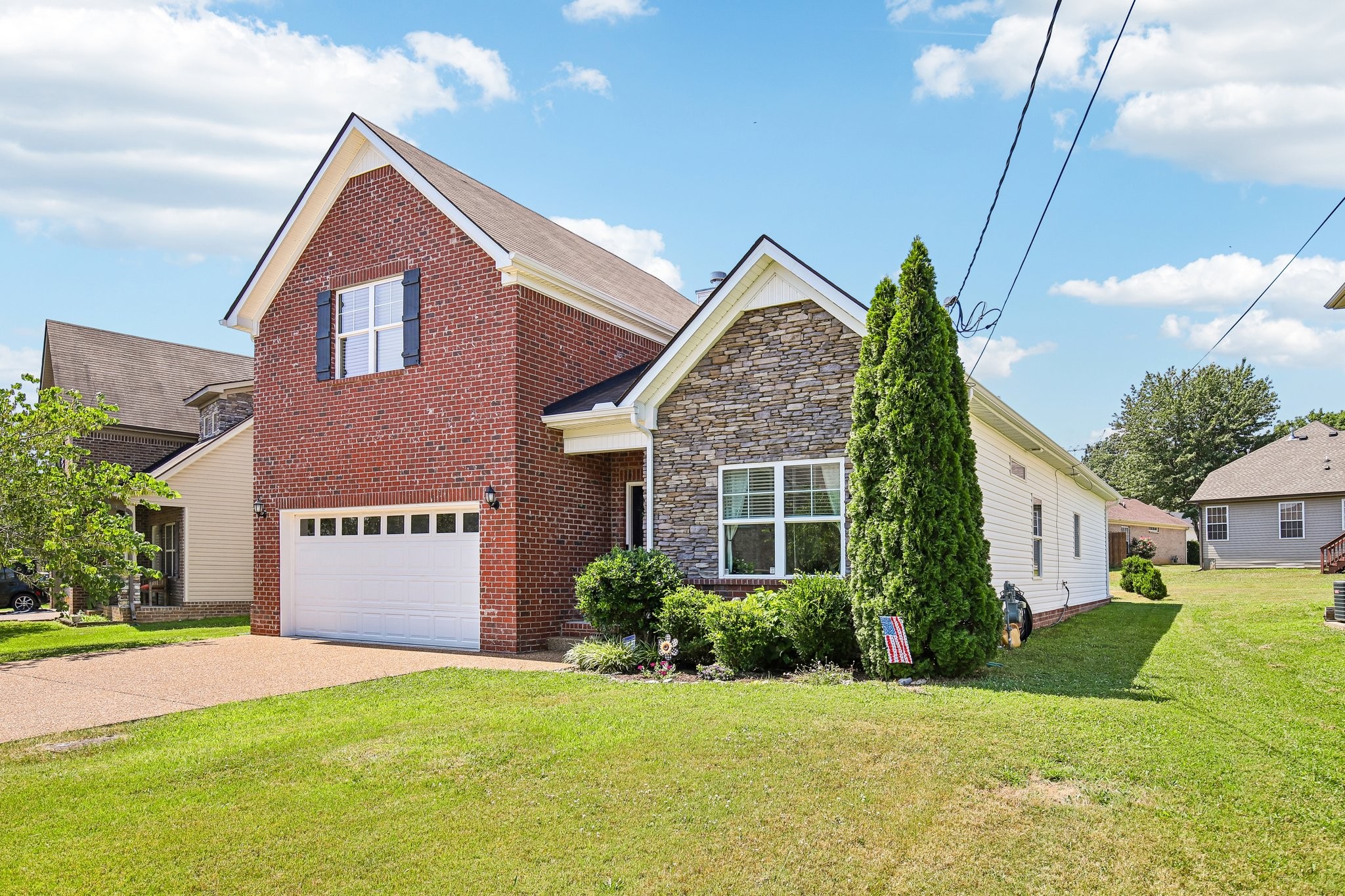 6480 Paddington Way Property Photo 3