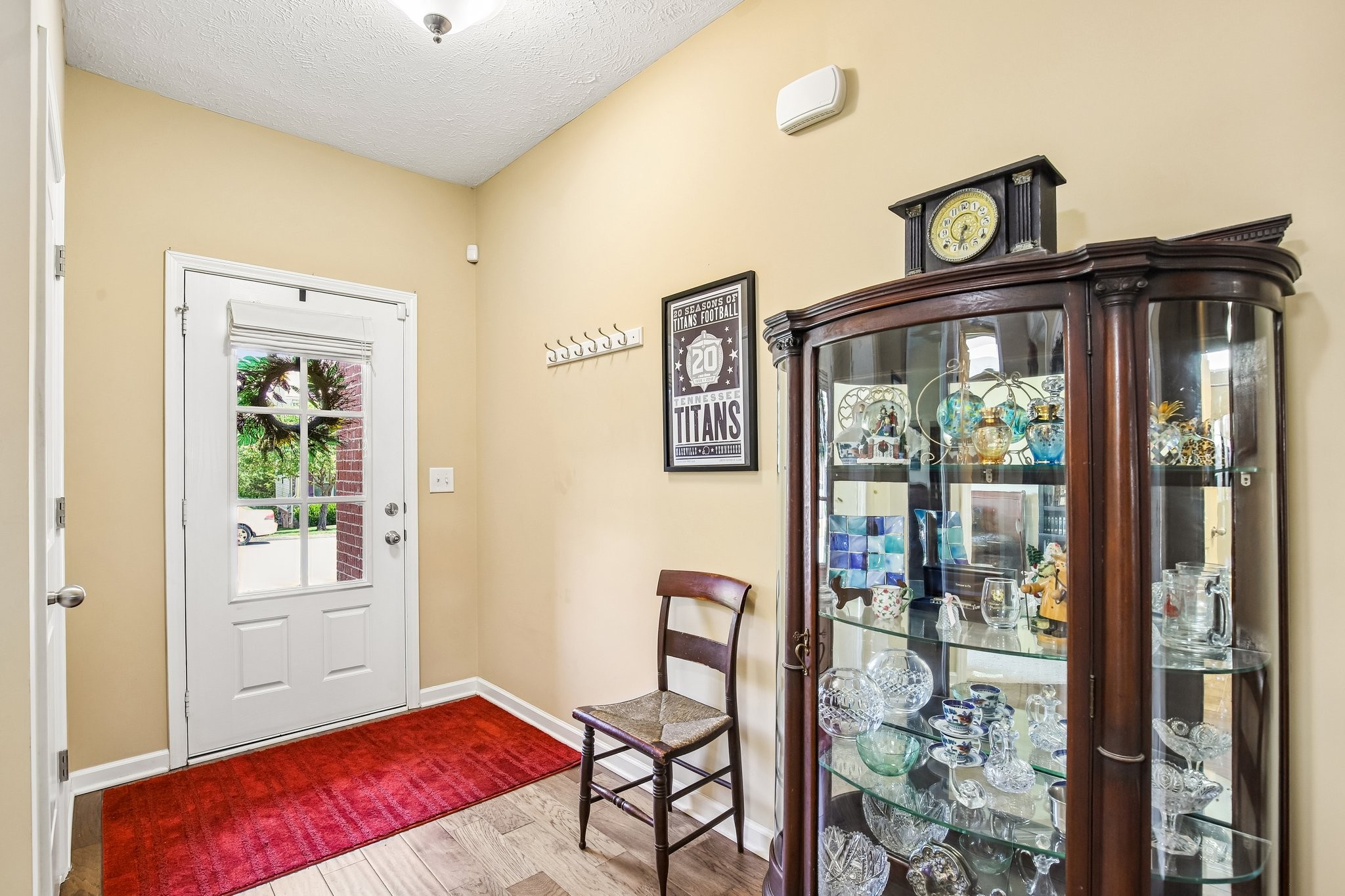 6480 Paddington Way Property Photo 6