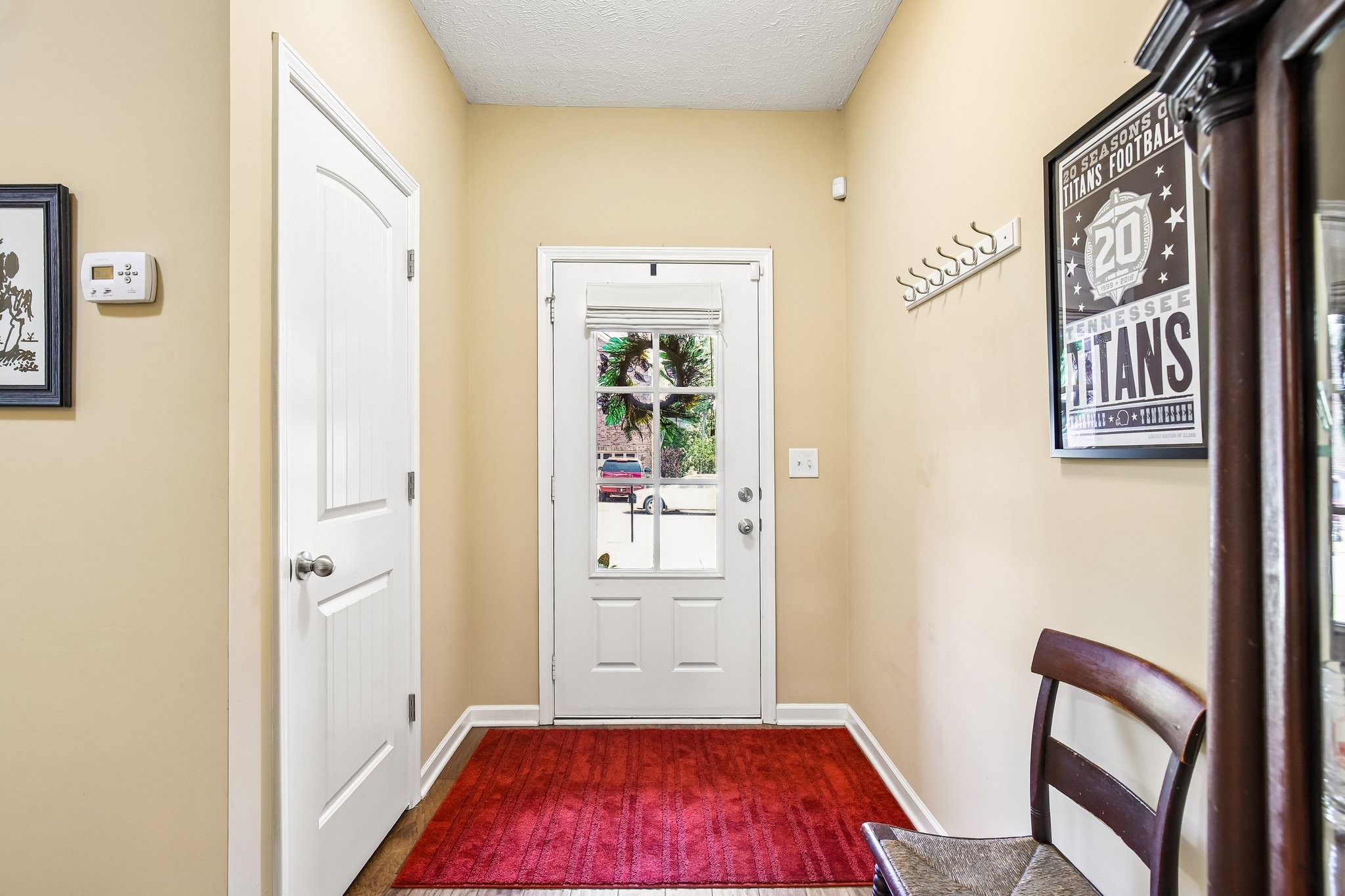 6480 Paddington Way Property Photo 7