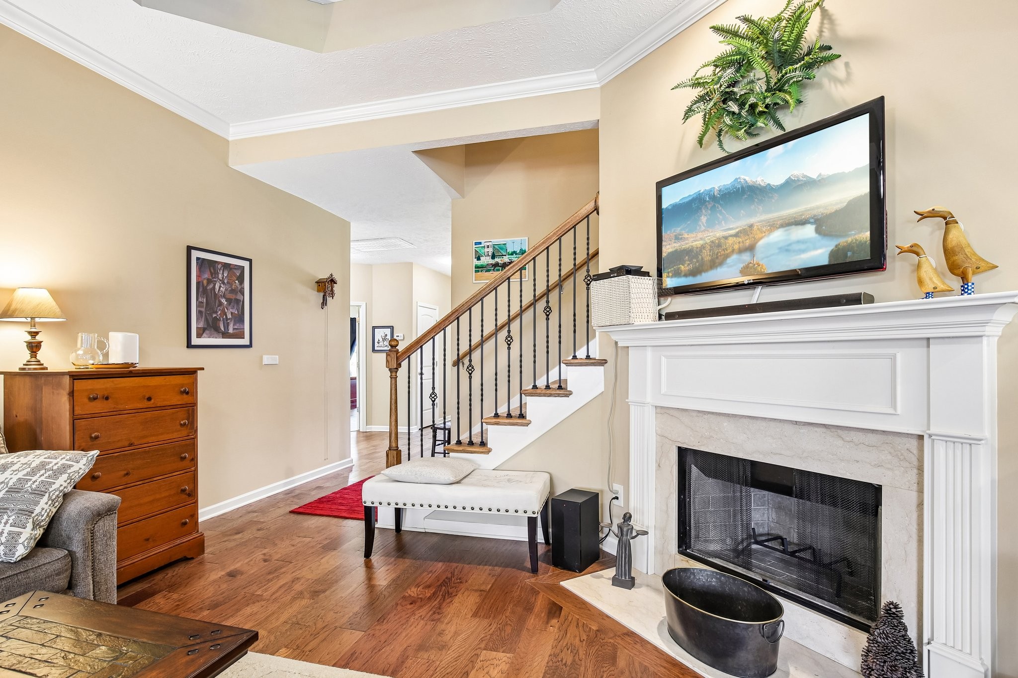 6480 Paddington Way Property Photo 13