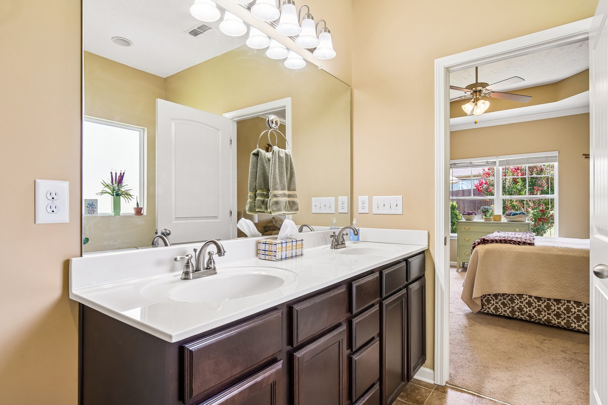 6480 Paddington Way Property Photo 37
