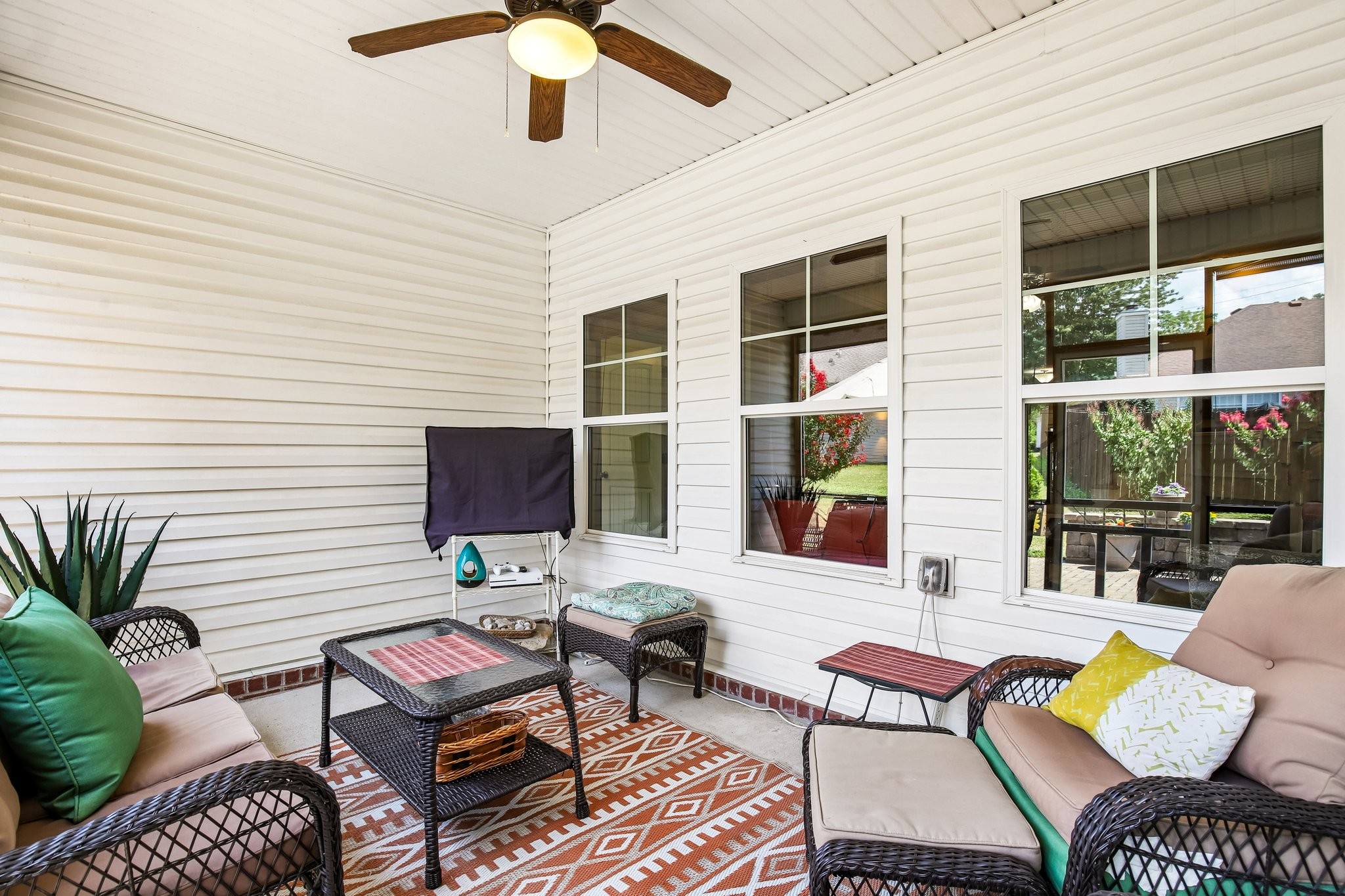 6480 Paddington Way Property Photo 63