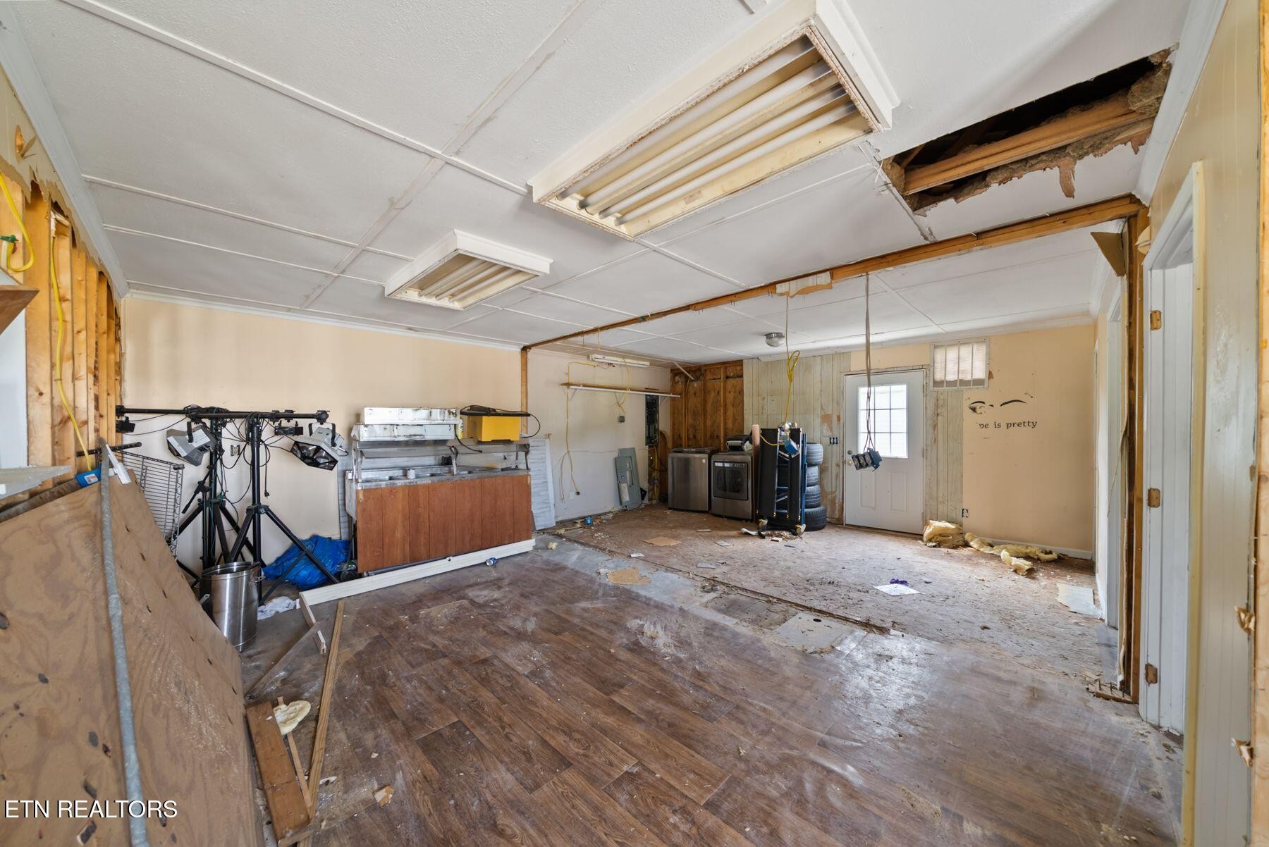 1424 Bellview Rd Property Photo 6