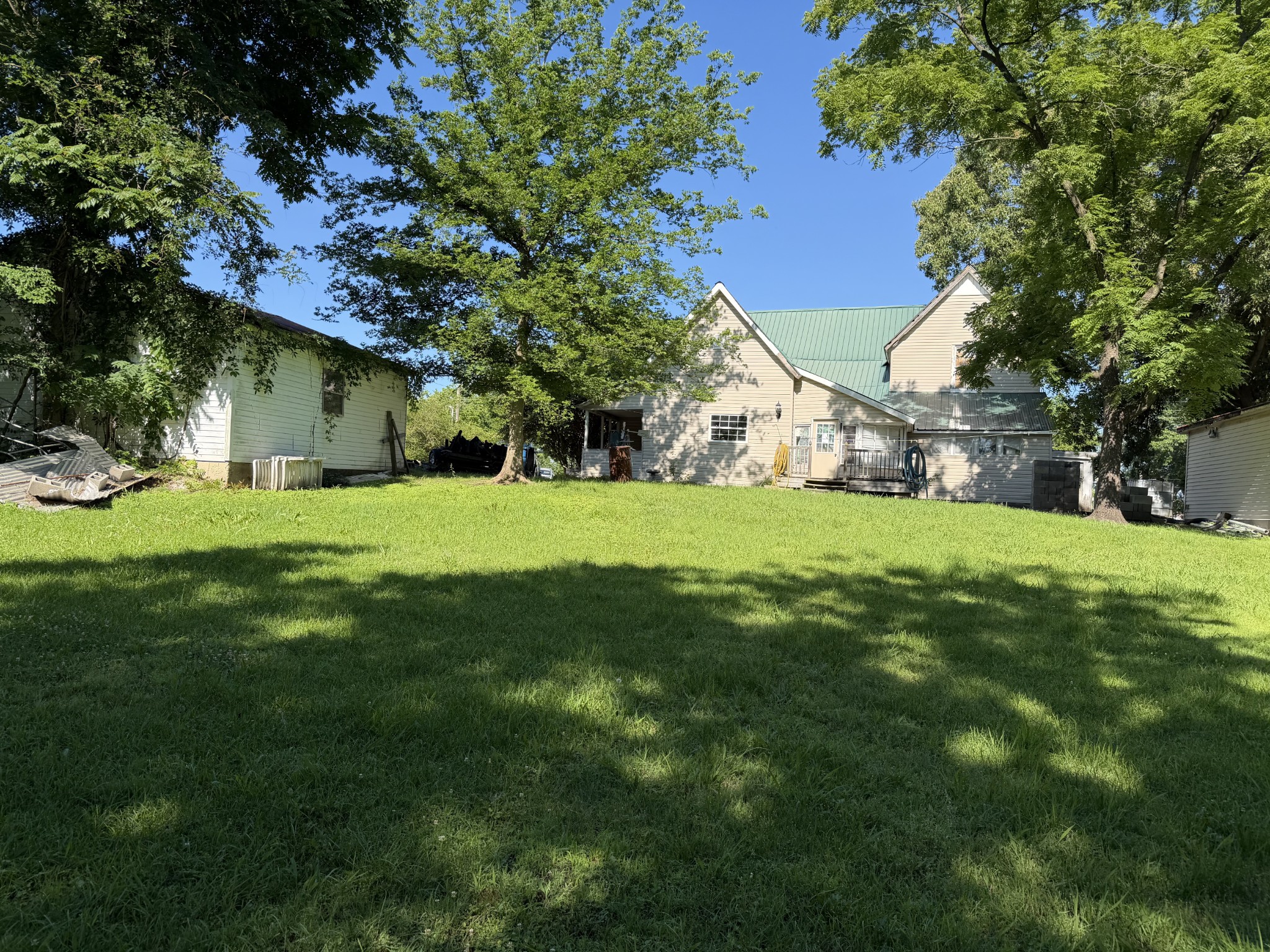 115 Cherry St Property Photo 4