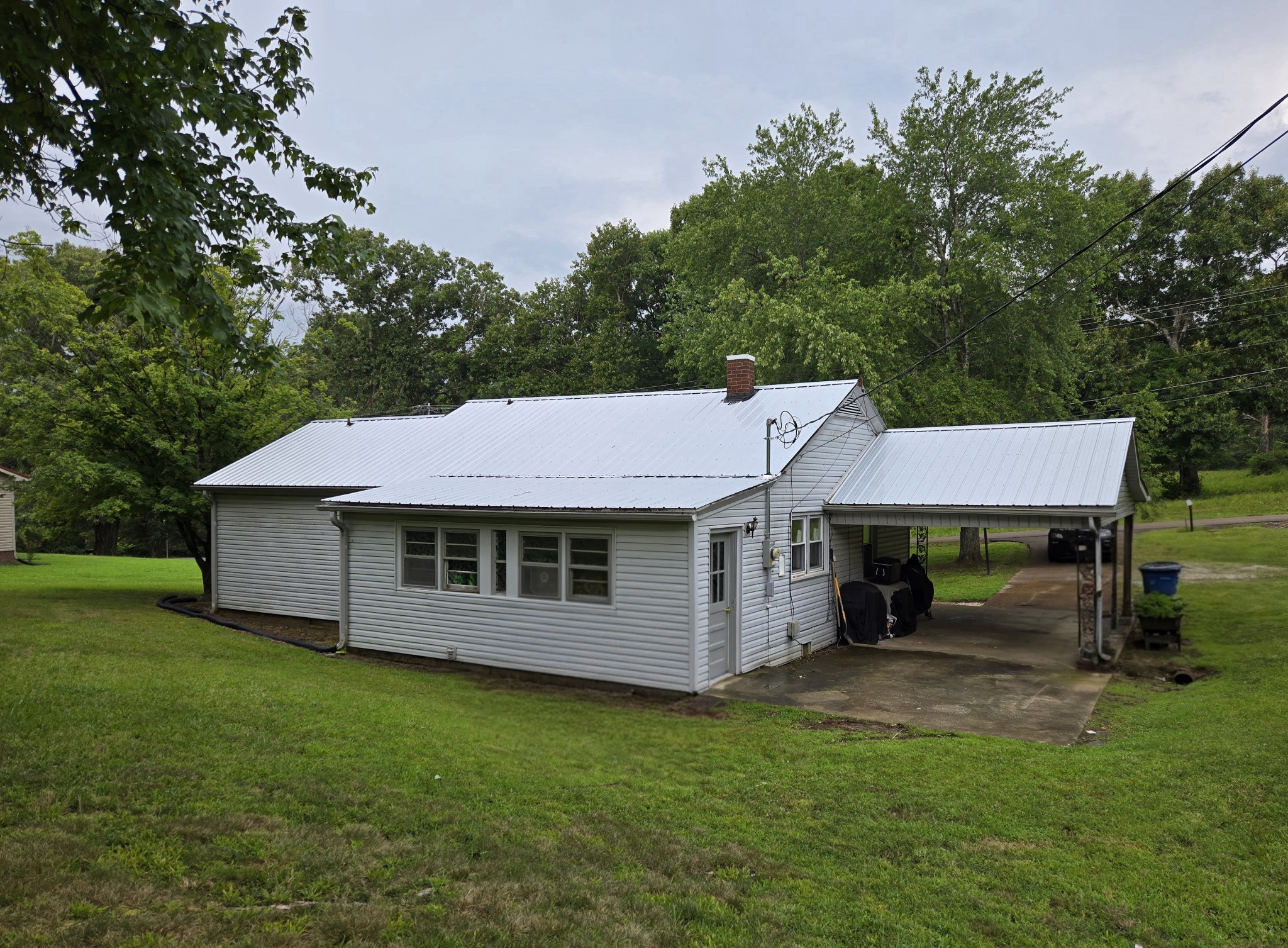 90 Wren Ave Property Photo 15