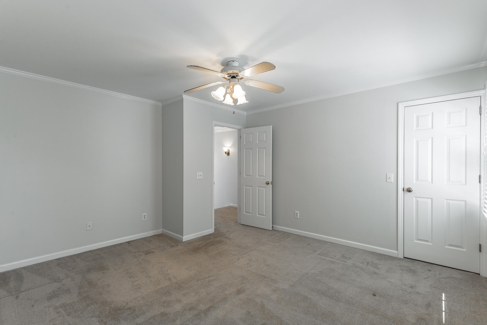 44 S Links Drive Property Photo 46