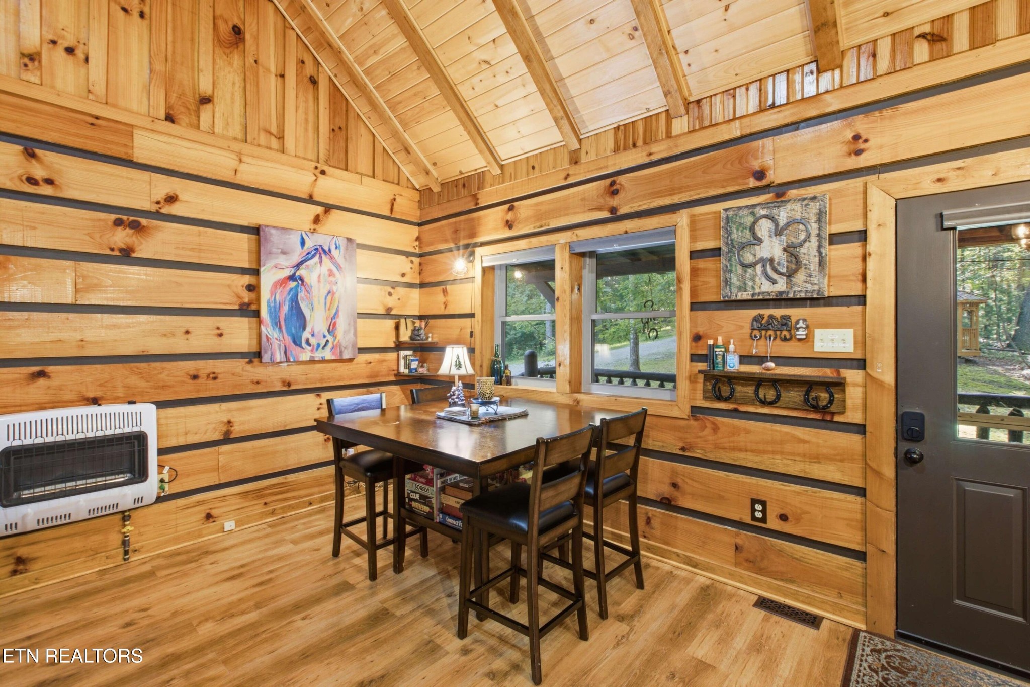 784 Wilderness Tr Property Photo 6