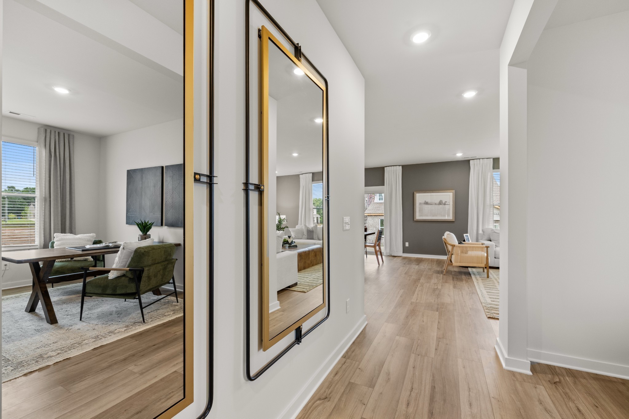 1525 Cherry Tree Ln Property Photo 5