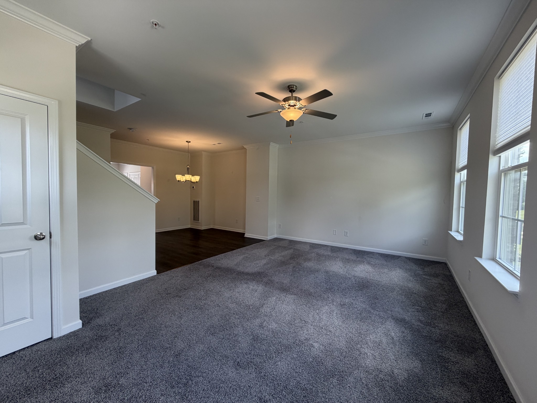 200 Kinsale Dr Property Photo 3