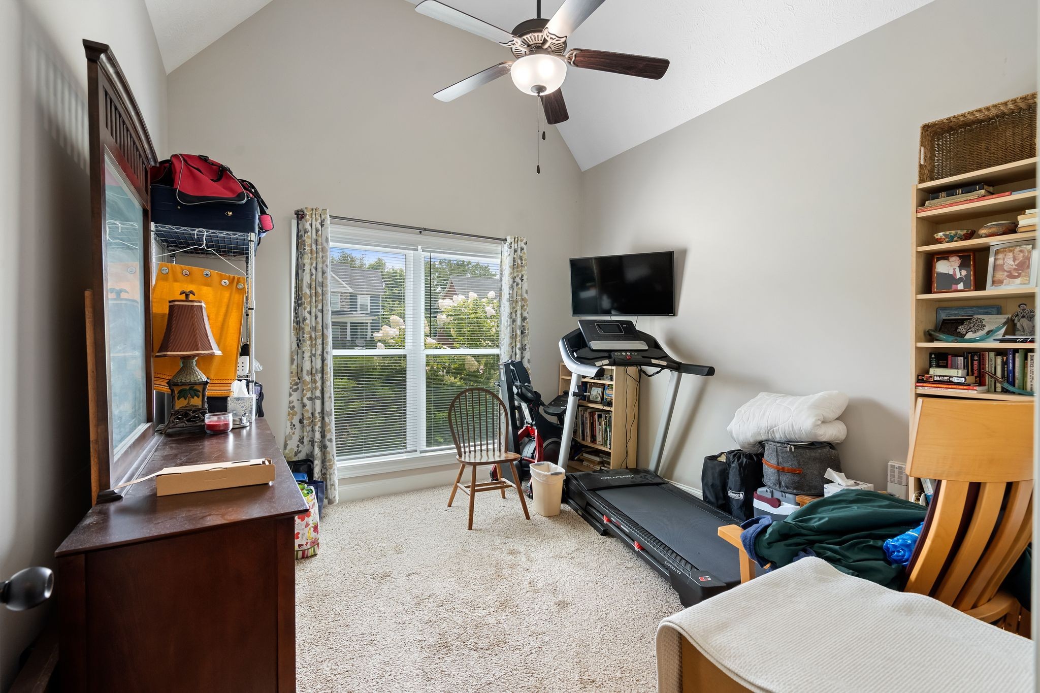 669 Laurel Ln Property Photo 26