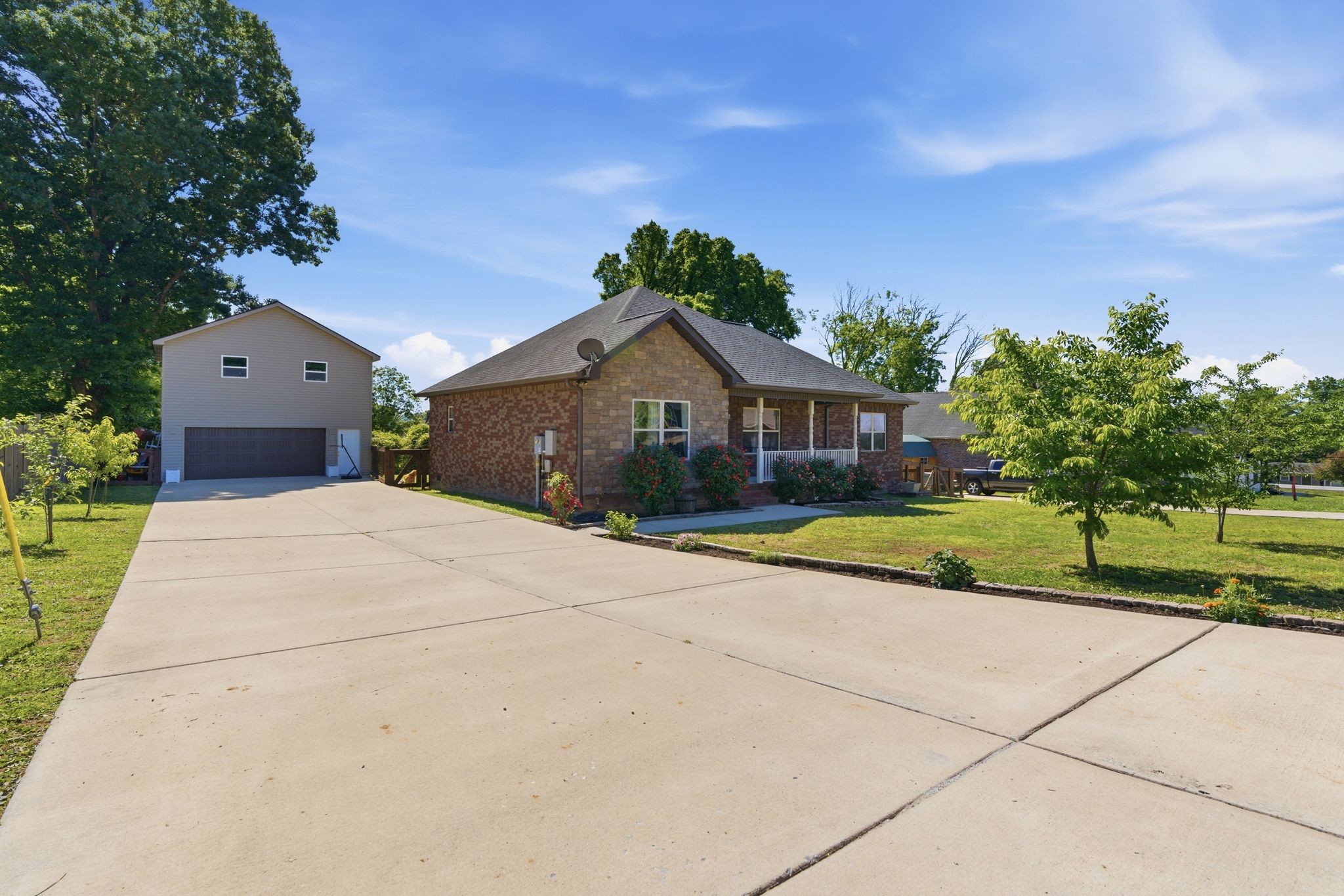 100 Mockingbird Ln Property Photo 6