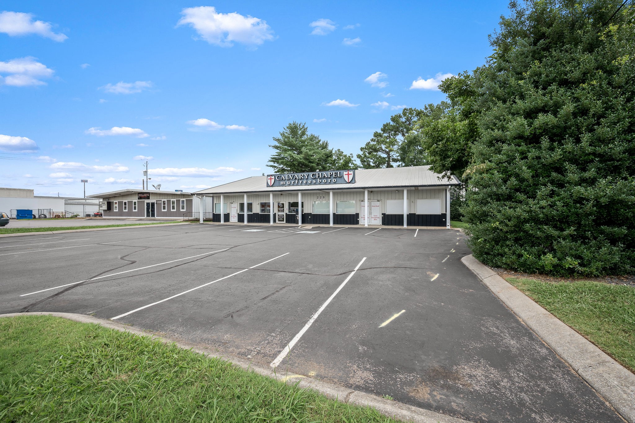 229 River Rock Blvd Property Photo 4