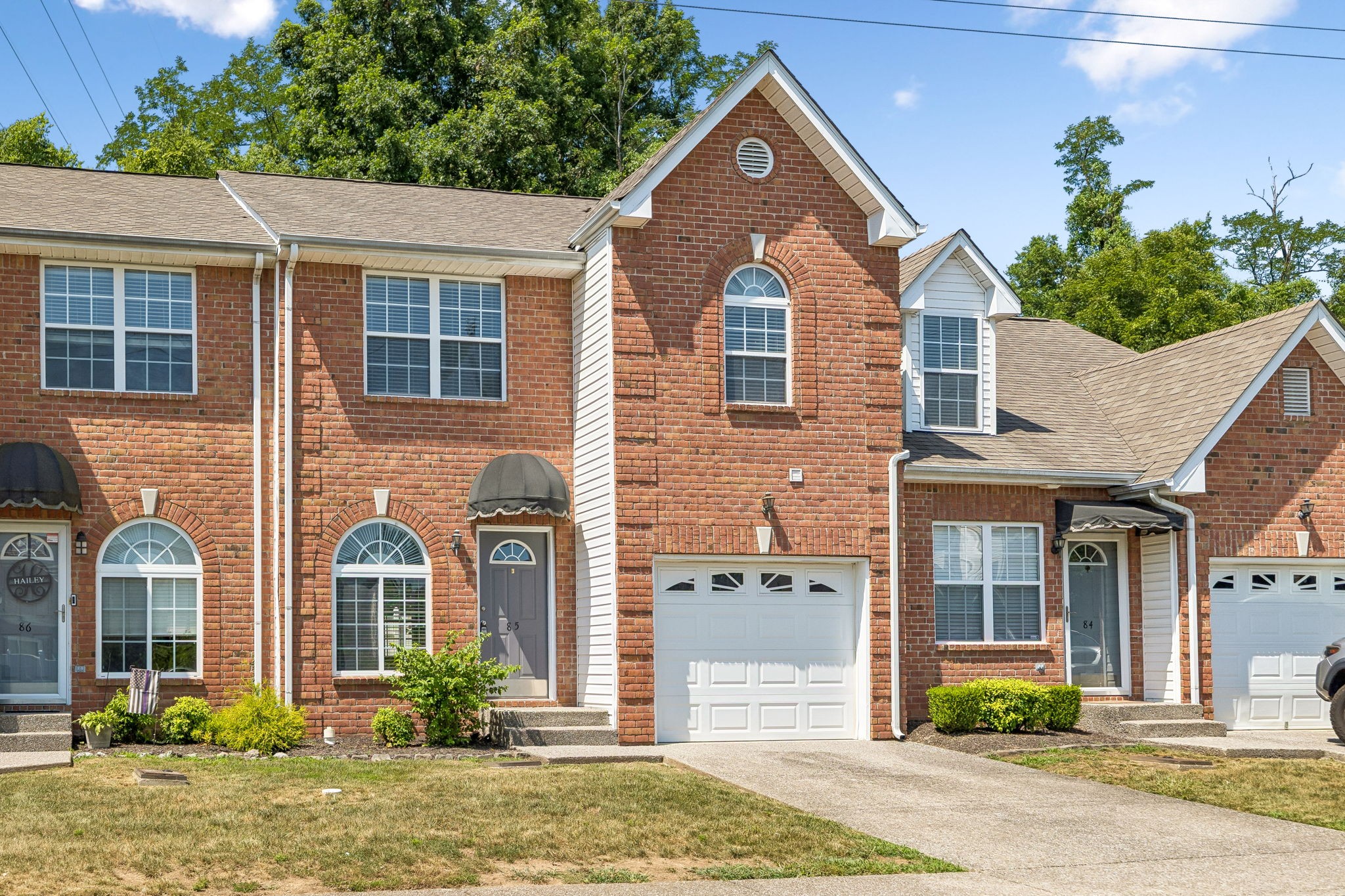 2120 Lebanon Pike Property Photo 1