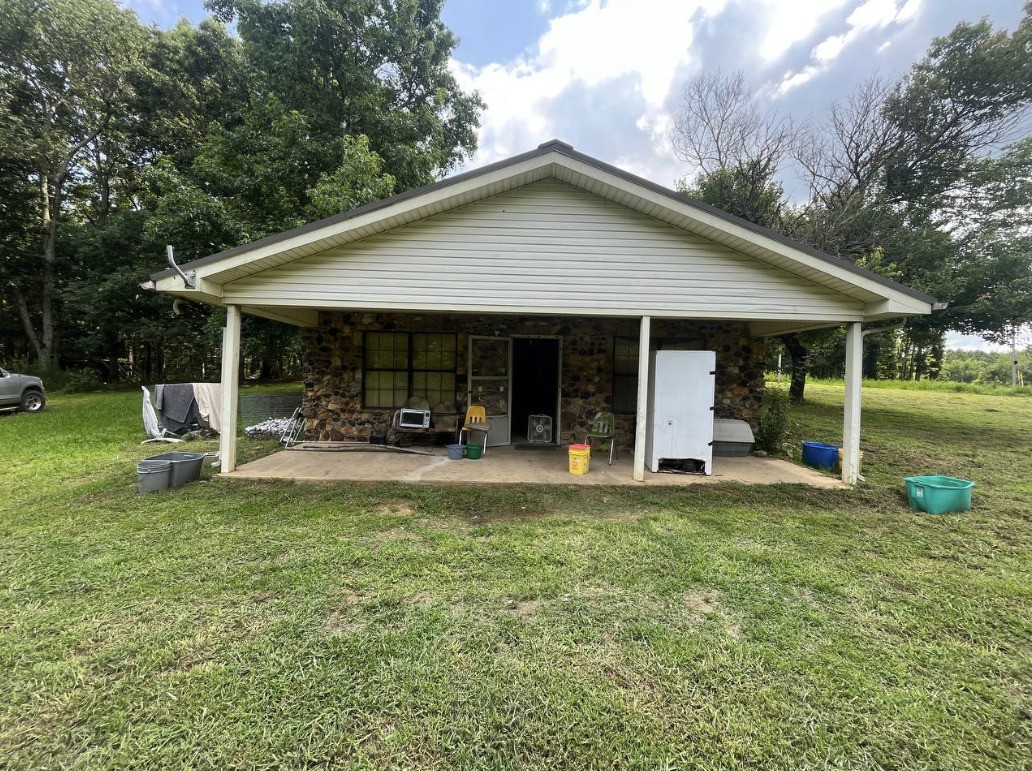 6101 Craig Rd Property Photo 1