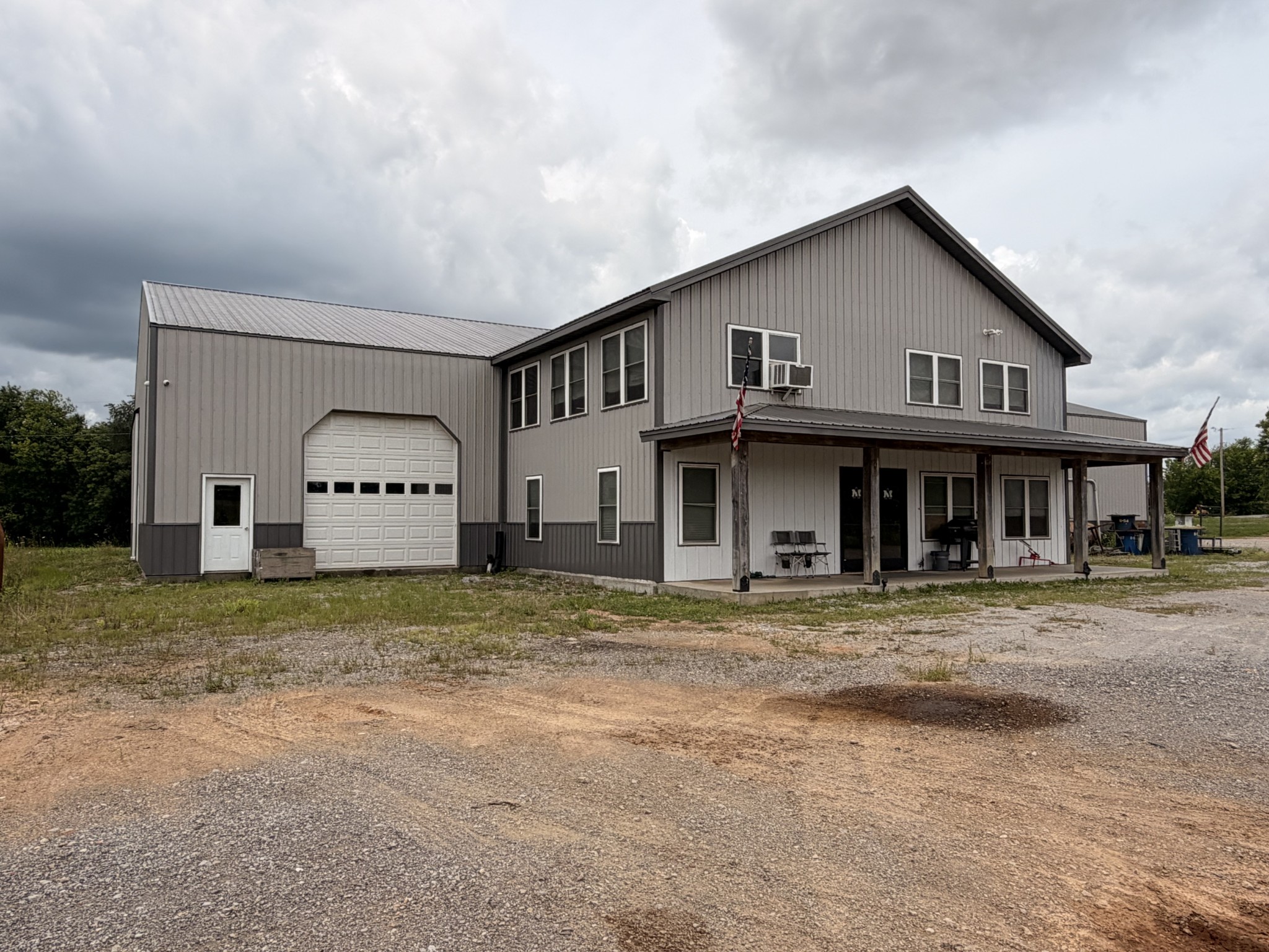 2196 Carneal Ln Property Photo 1