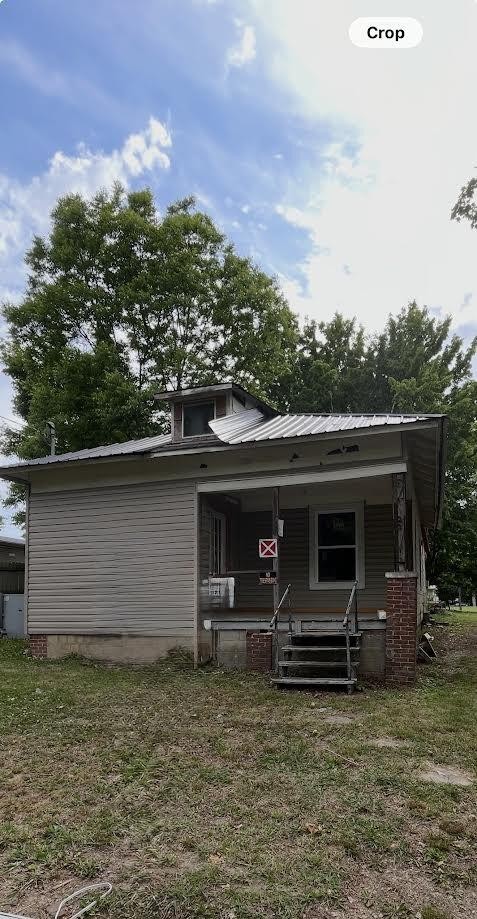 1505 Railroad Avenue Property Photo 1