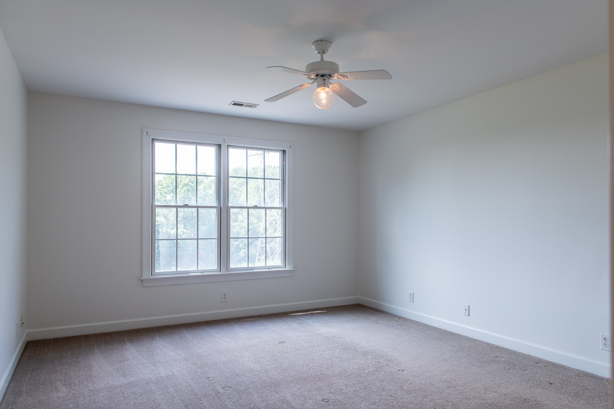 1711 Lawrence Rd Property Photo 28