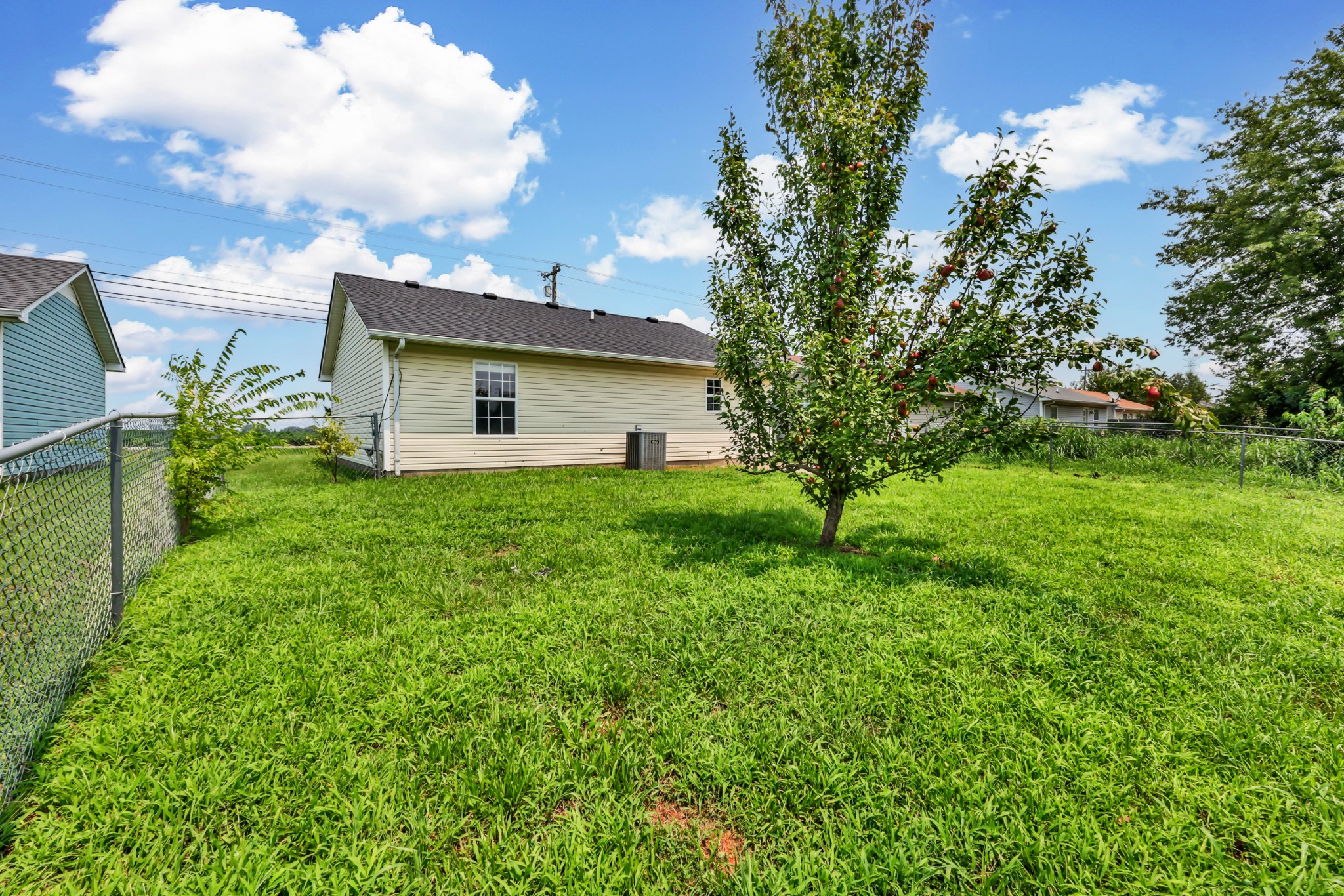963 Stateline Rd Property Photo 27