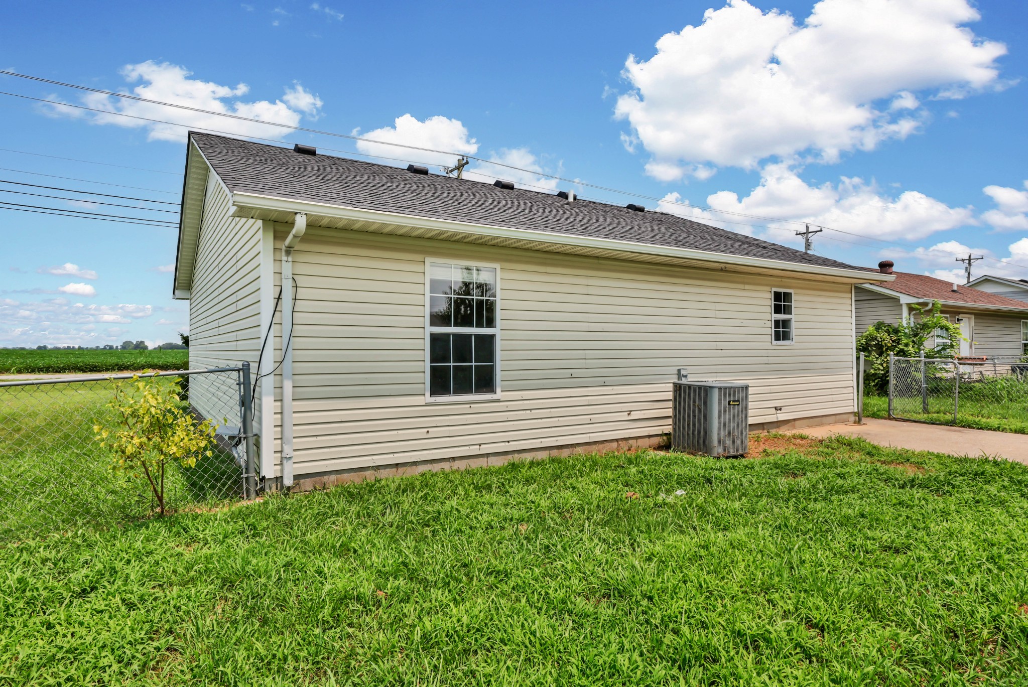 963 Stateline Rd Property Photo 28