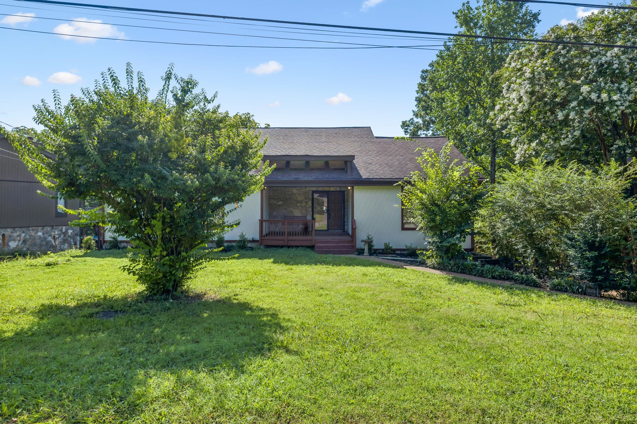 616 Belgium Dr