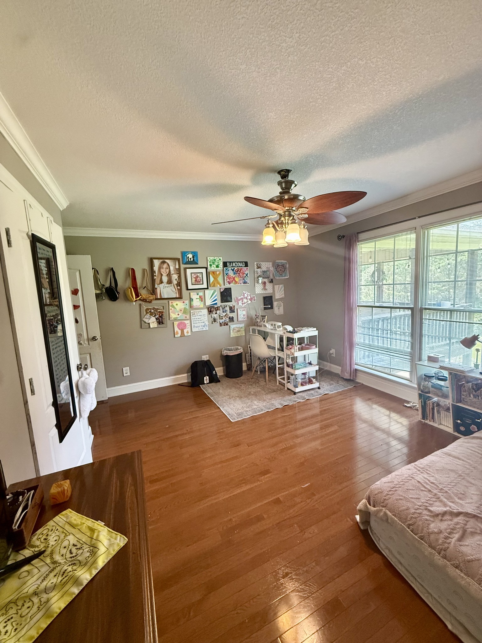 410 Eells St Property Photo 25