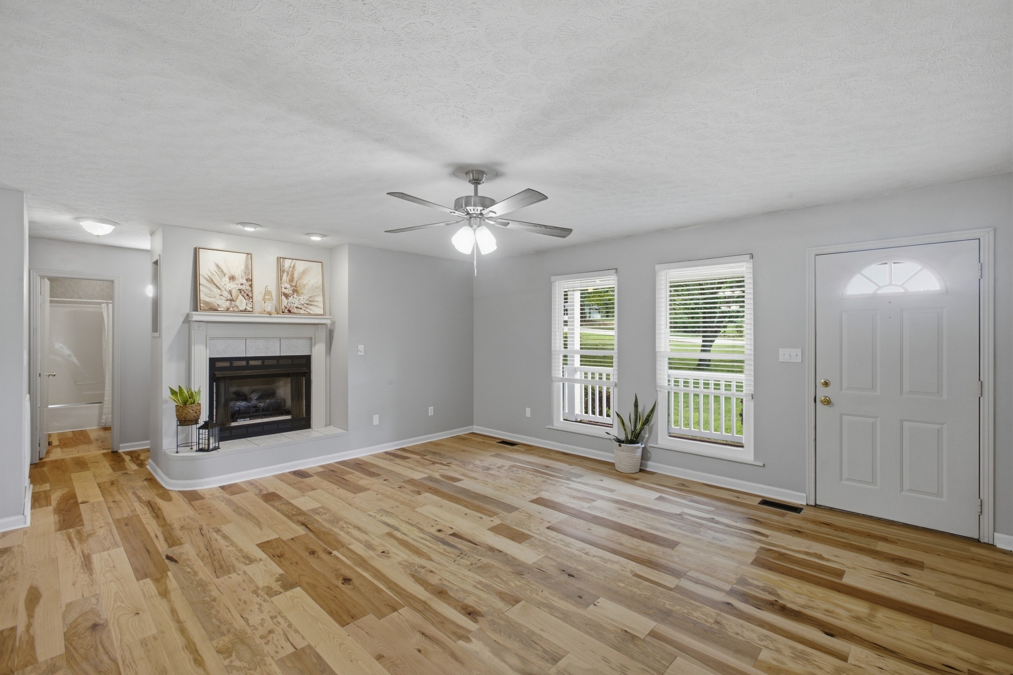 1466 W Grab Creek Rd Property Photo 10