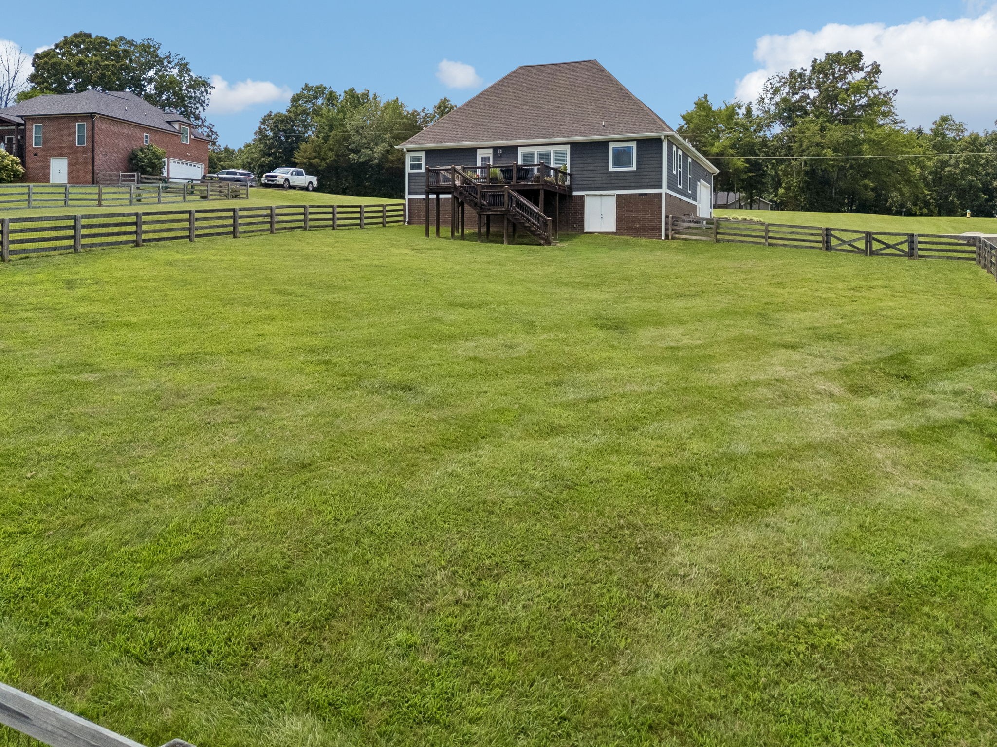 1002 Douglas Ct Property Photo 52