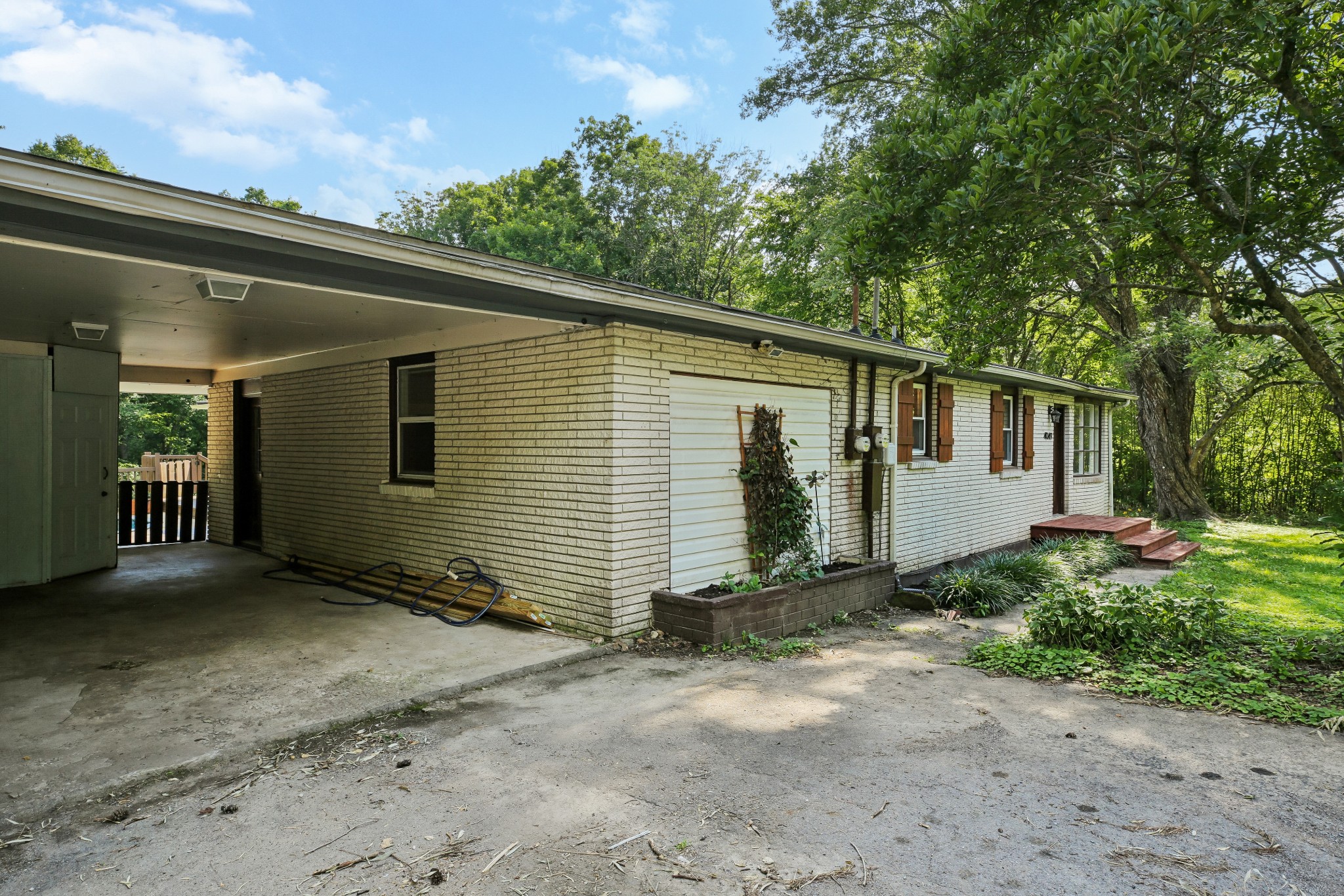 4049 Grays Point Rd Property Photo 15