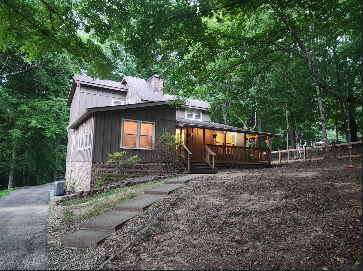 2869 Stacy Ln Property Photo 1