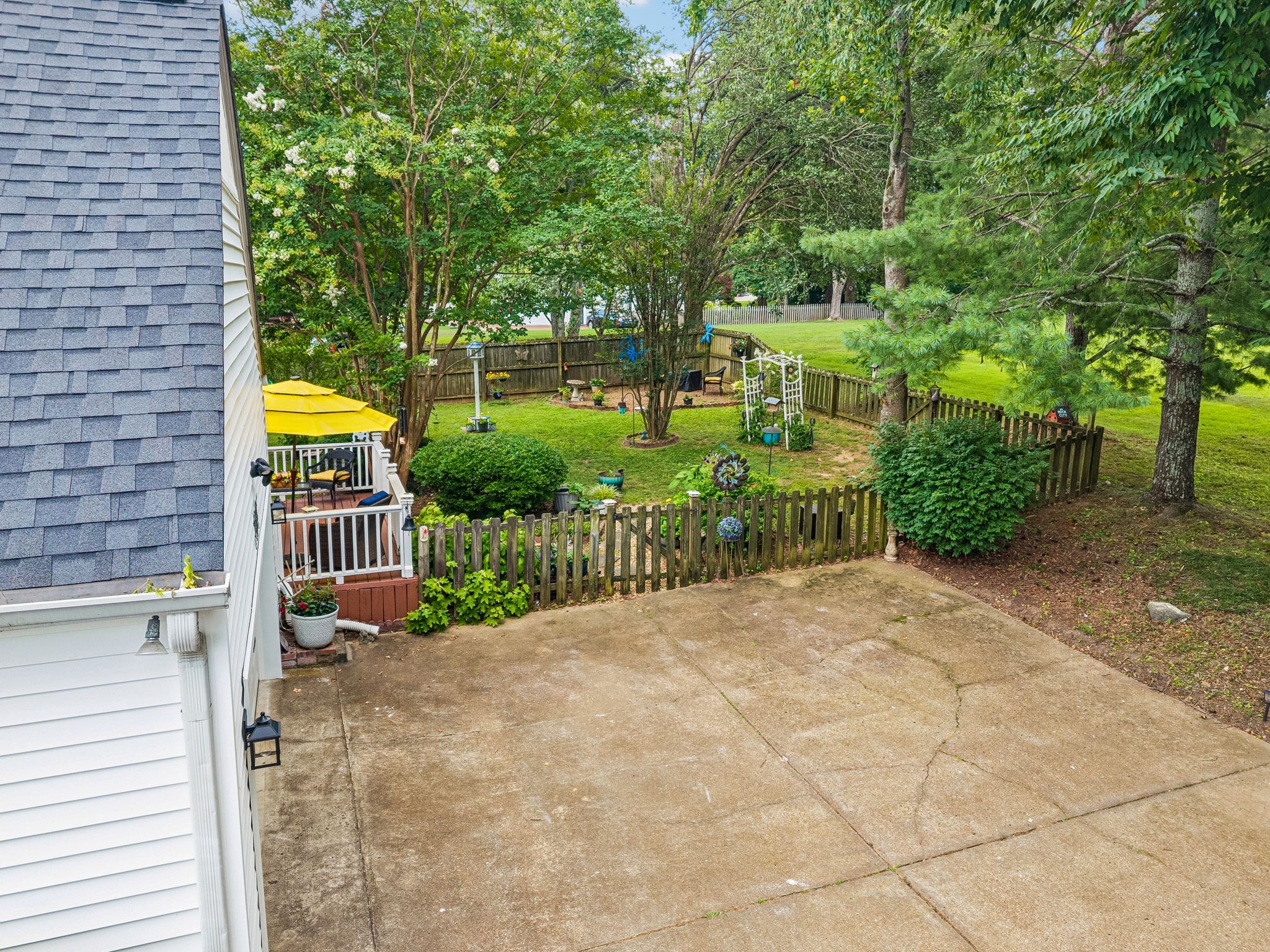113 Riverwood Dr Property Photo 30