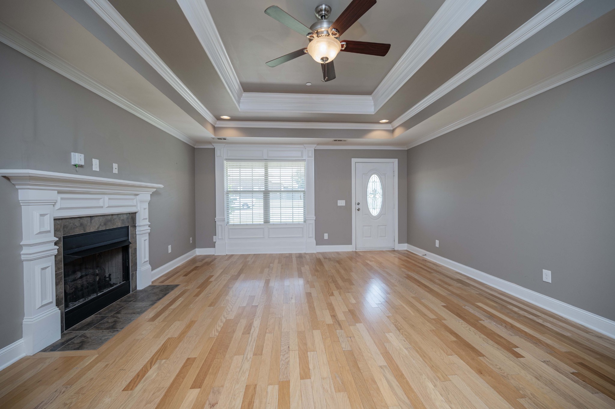 1125 Cascade Falls Dr Property Photo 7