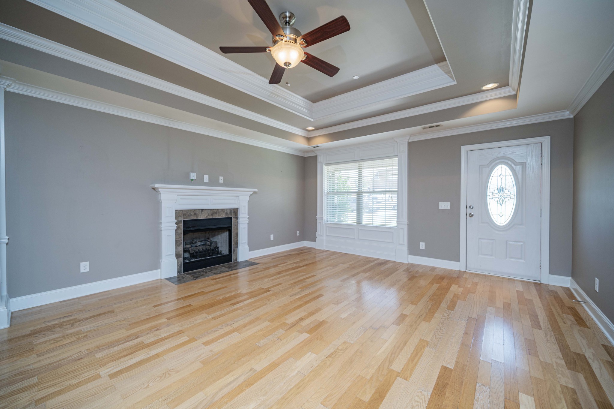 1125 Cascade Falls Dr Property Photo 11