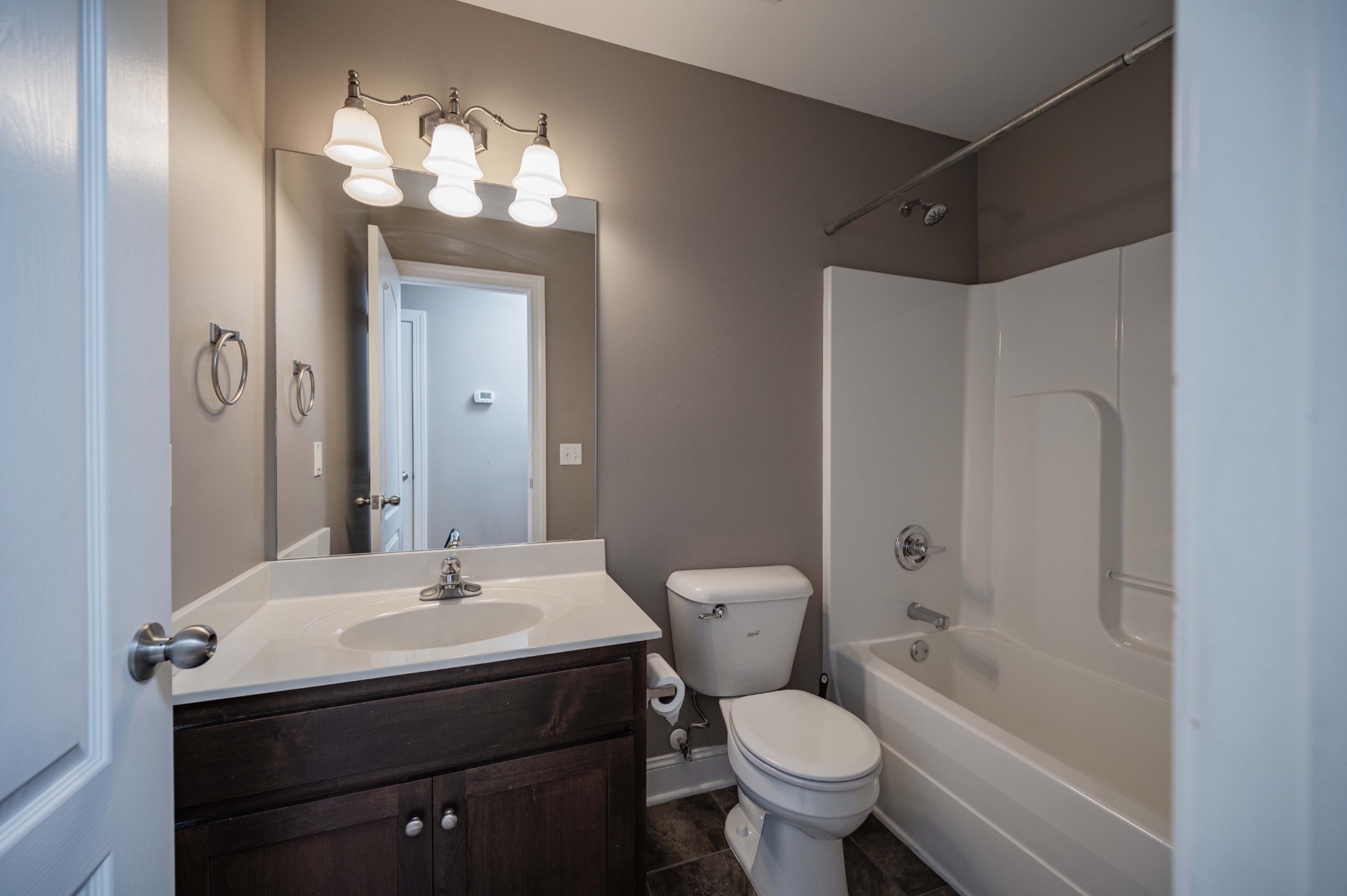 1125 Cascade Falls Dr Property Photo 16