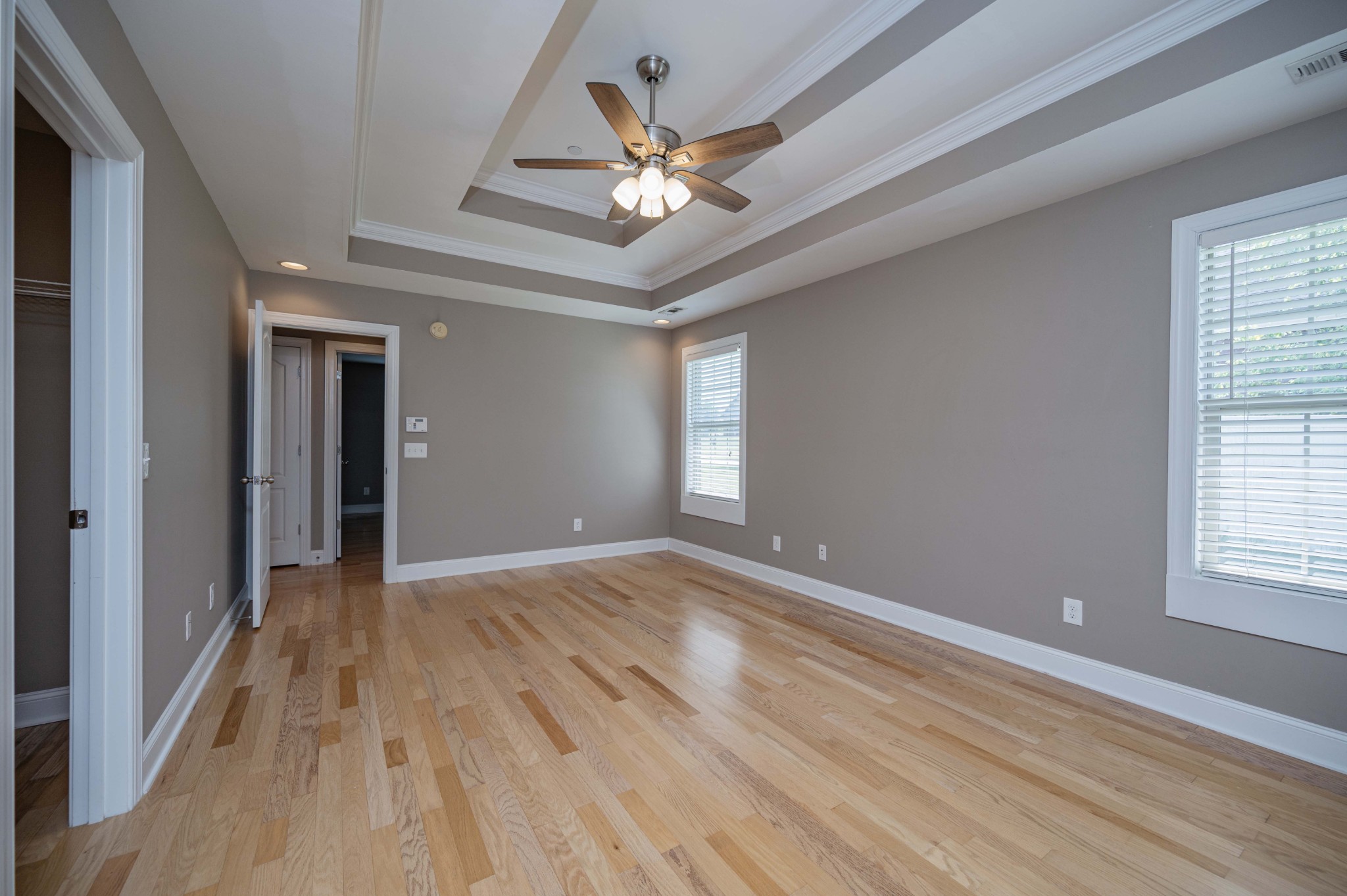 1125 Cascade Falls Dr Property Photo 21