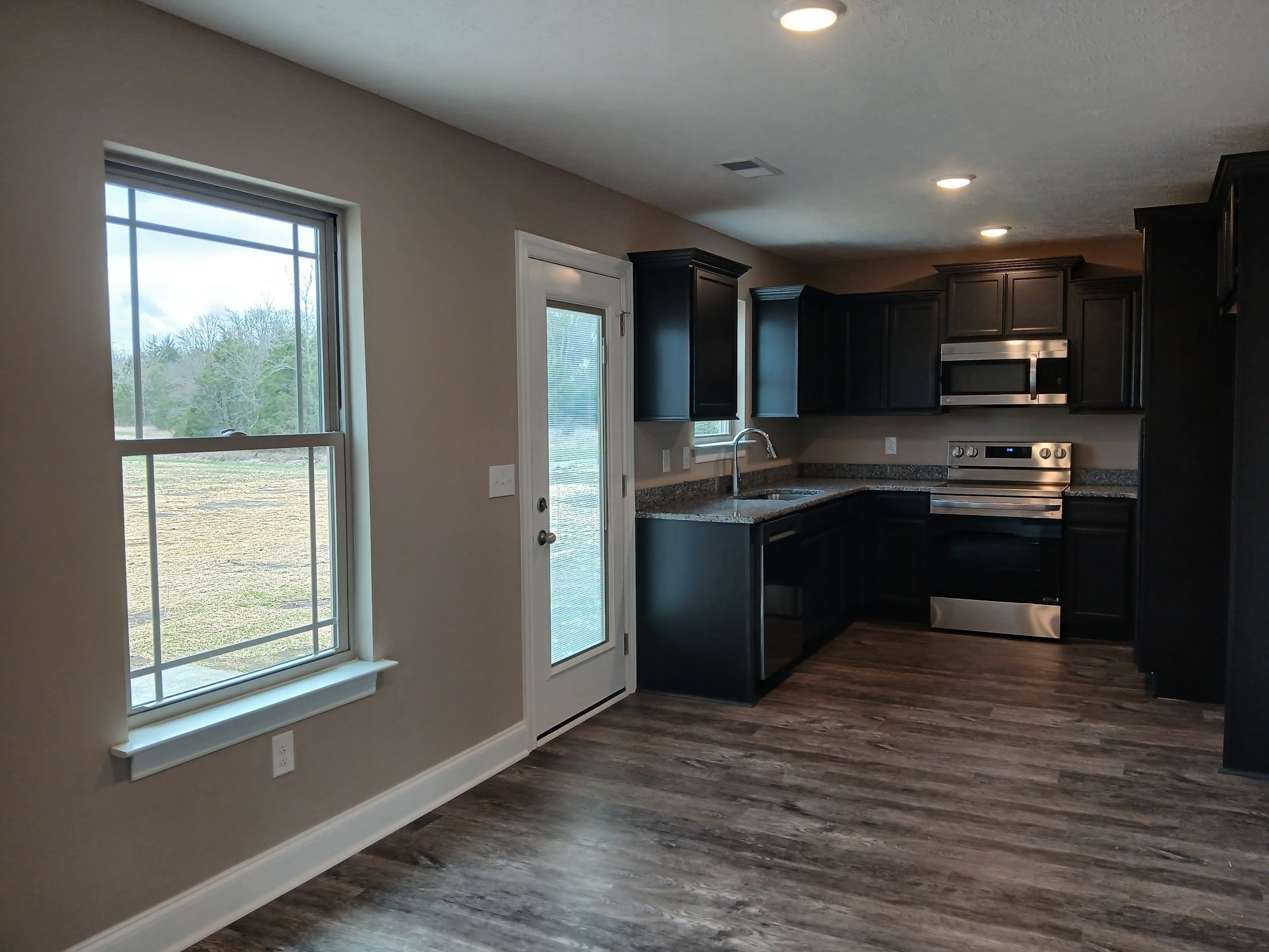 2910 Valley Farms Drive Property Photo 18
