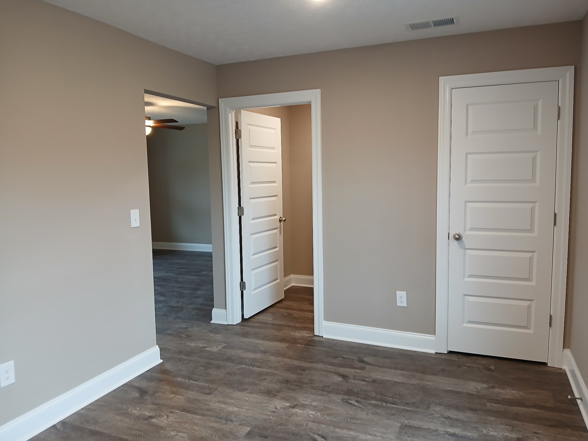 2910 Valley Farms Drive Property Photo 31