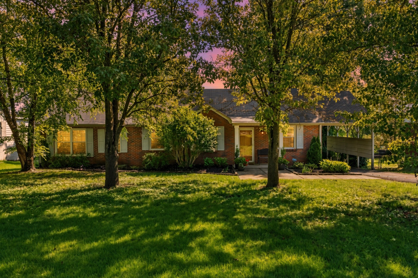2219 Berrywood Rd Property Photo 1