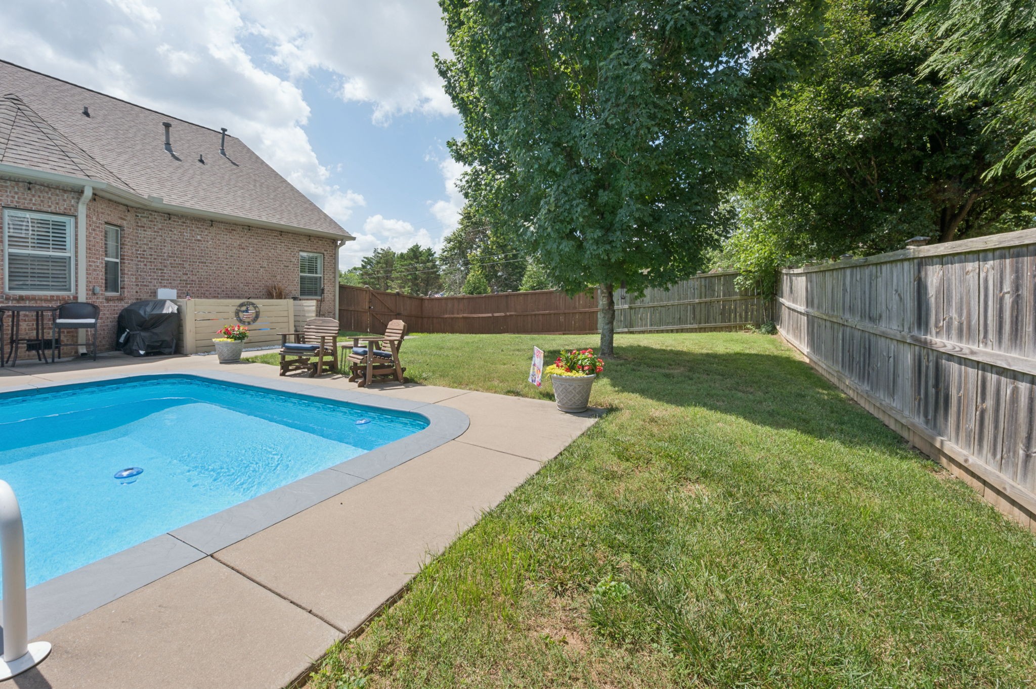 2754 Jutes Dr Property Photo 28