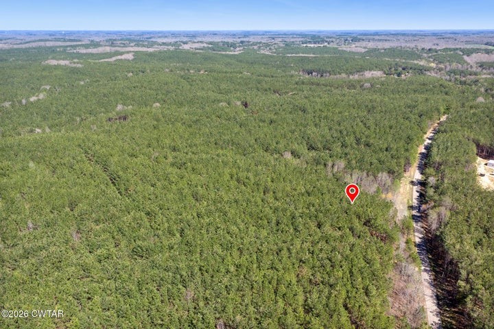 1070 Pollock Rd Property Photo 12