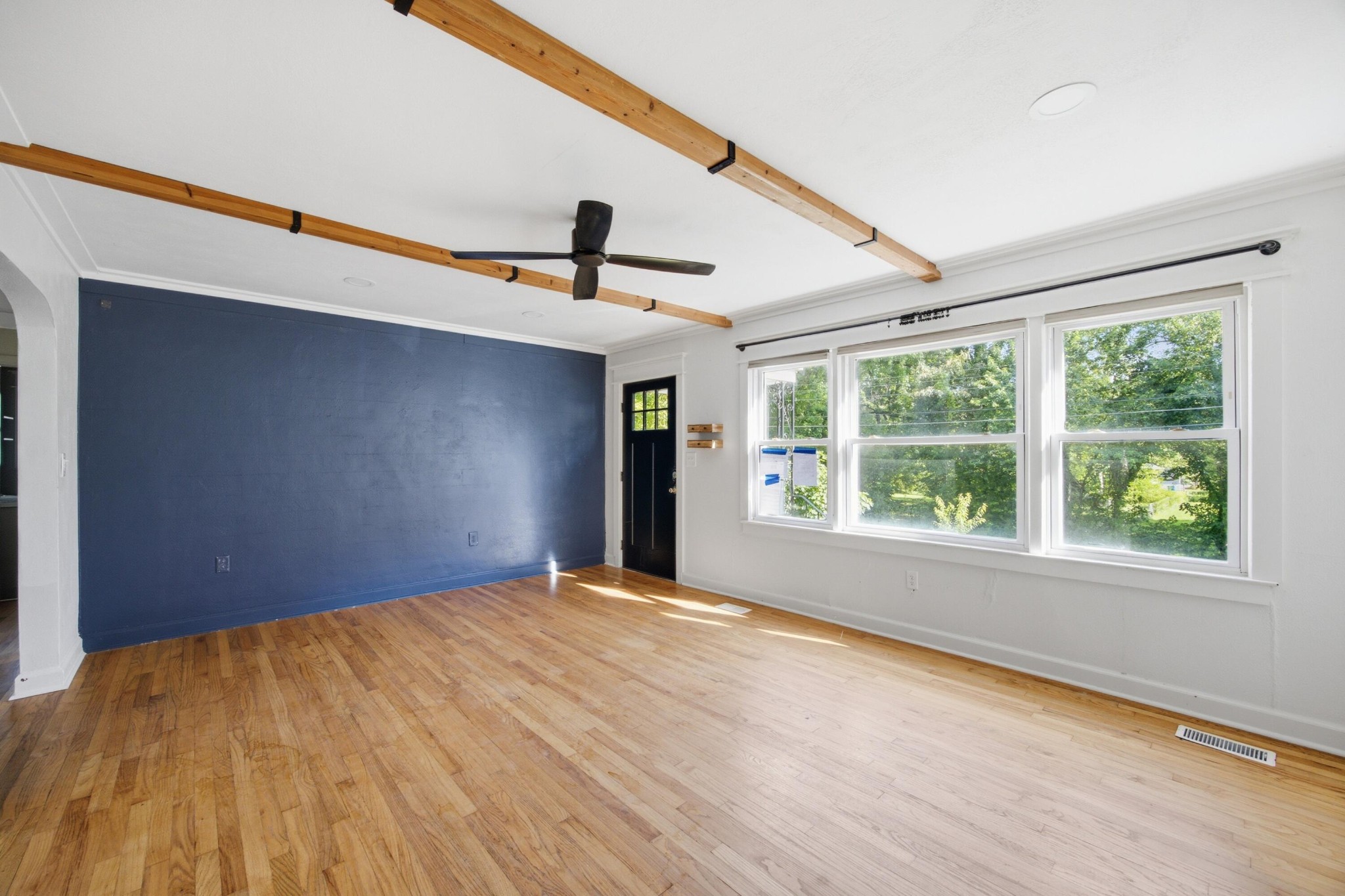 113 Hill Road Property Photo 5