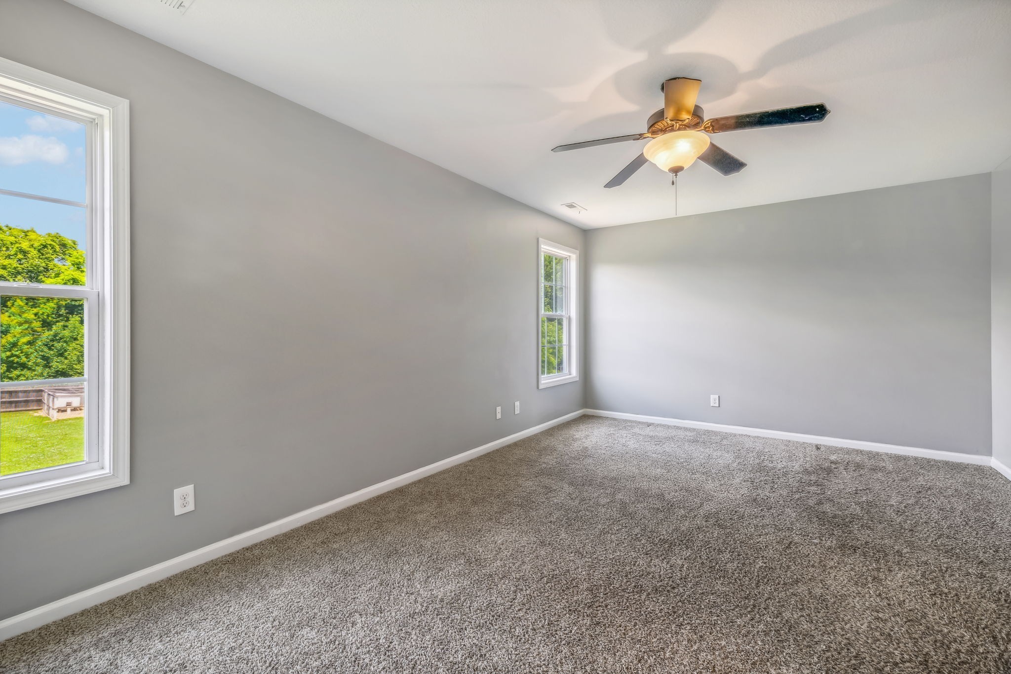 565 Oakmont Dr Property Photo 19