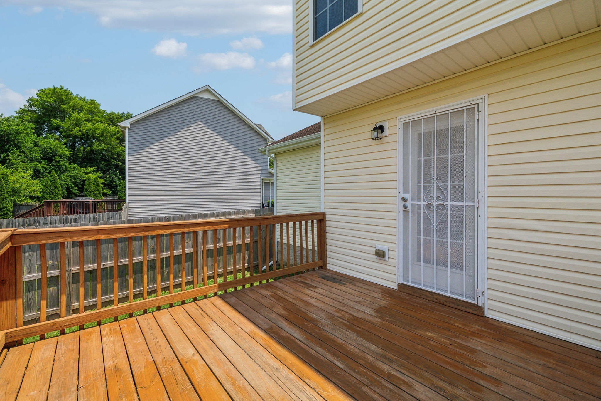 565 Oakmont Dr Property Photo 27