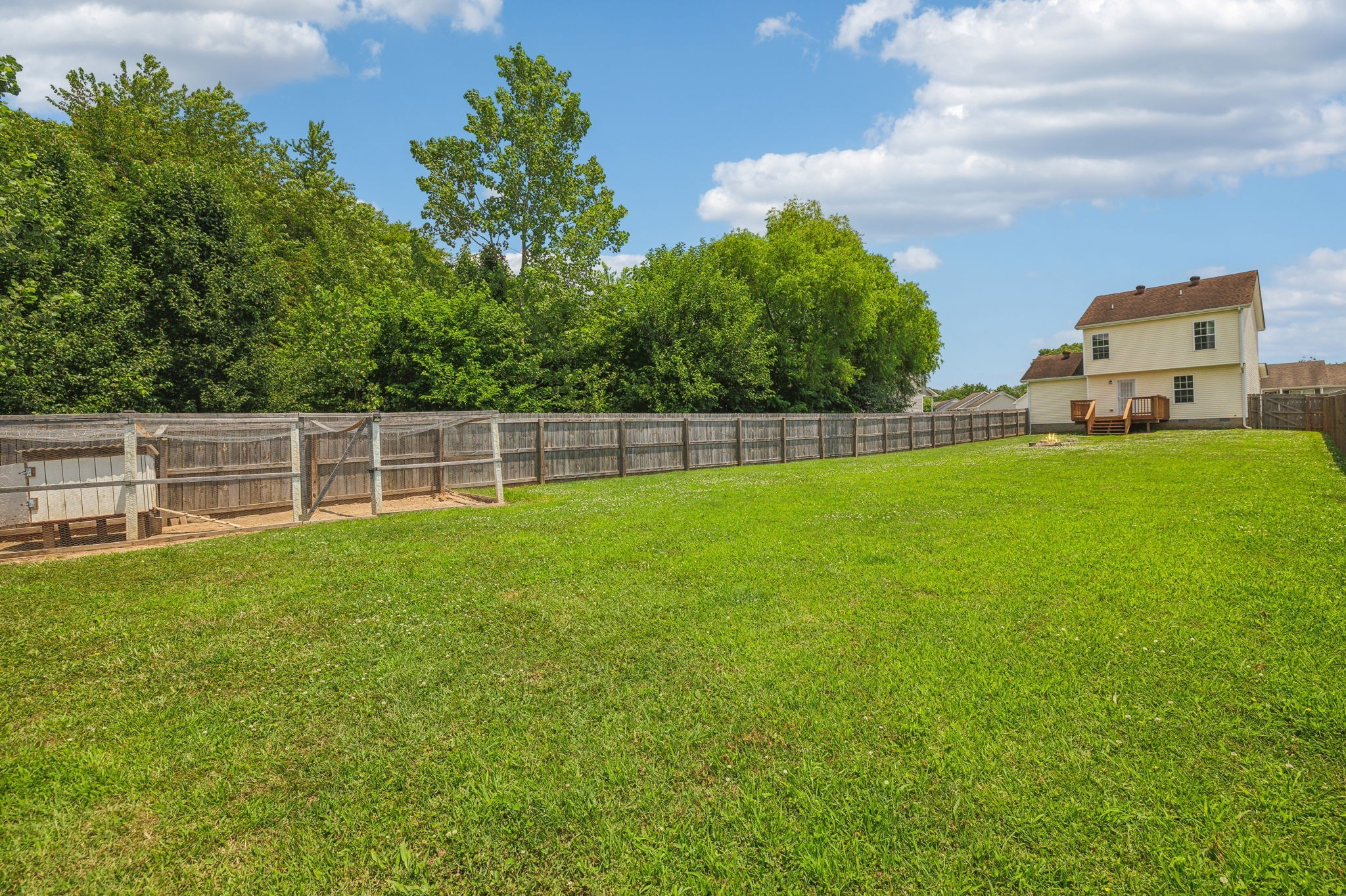 565 Oakmont Dr Property Photo 34