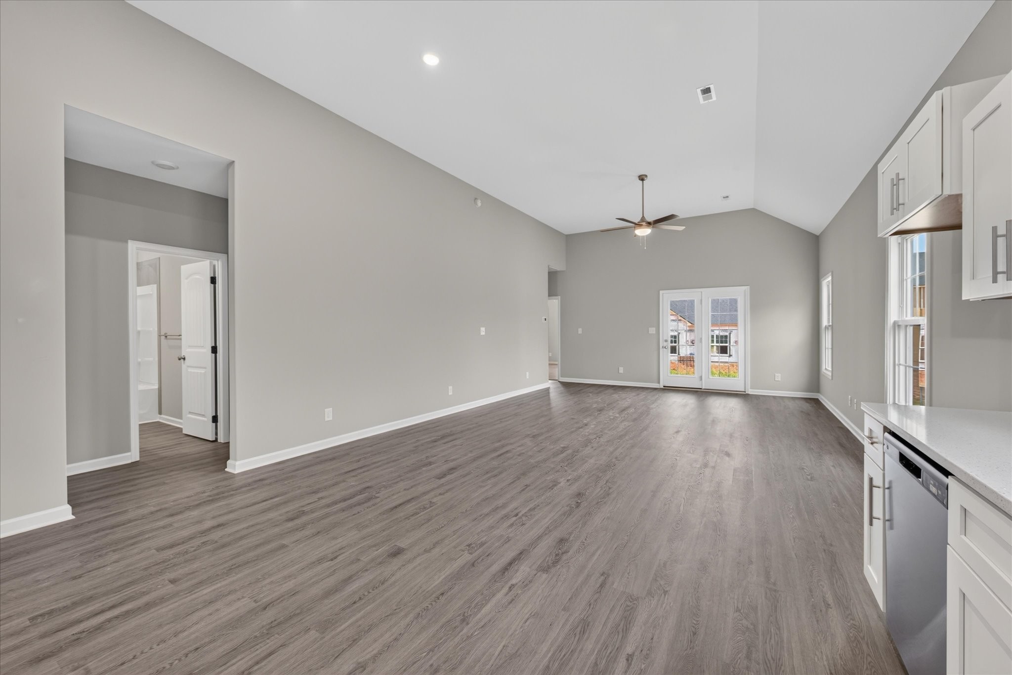 2696 Brewster Dr Property Photo 10