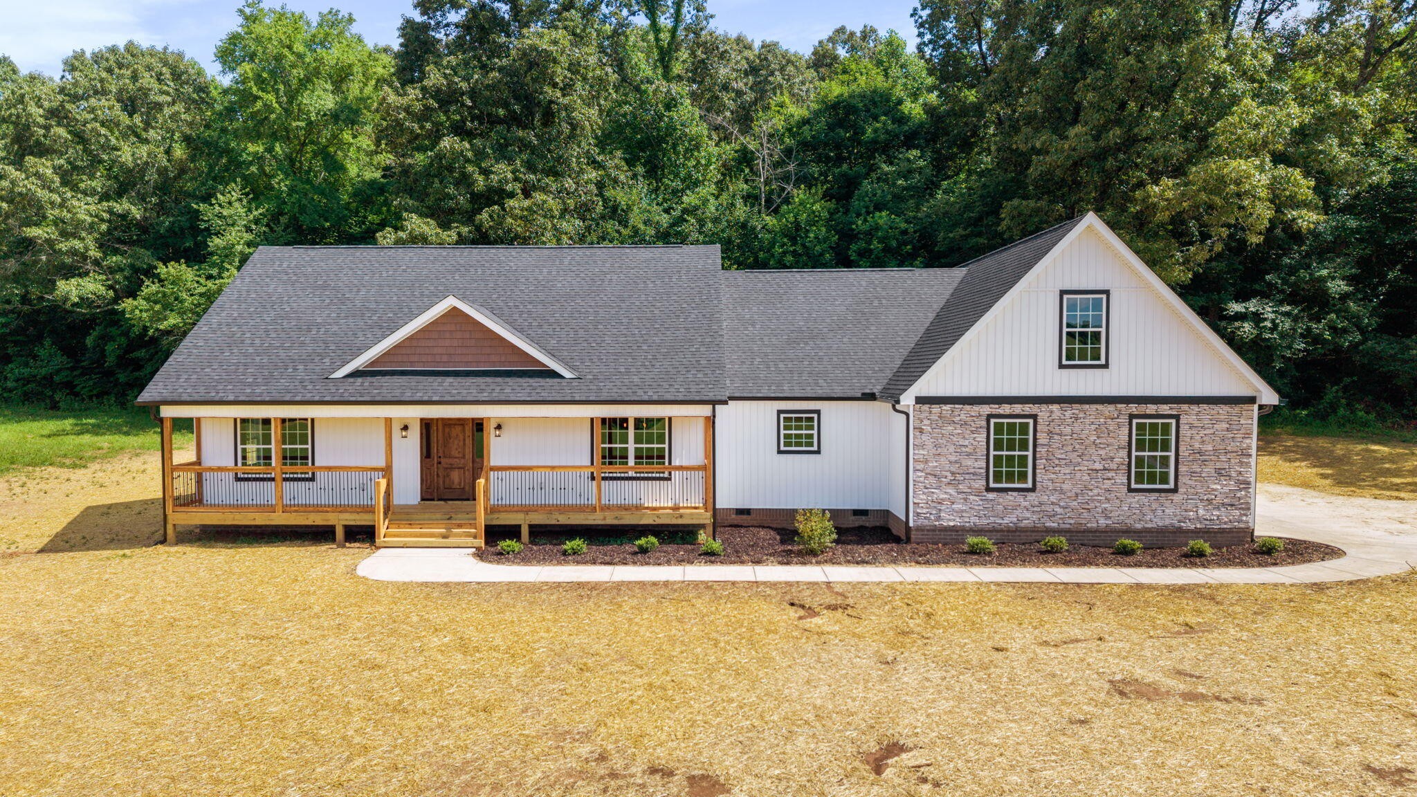 2959 Highway 163 Property Photo 1