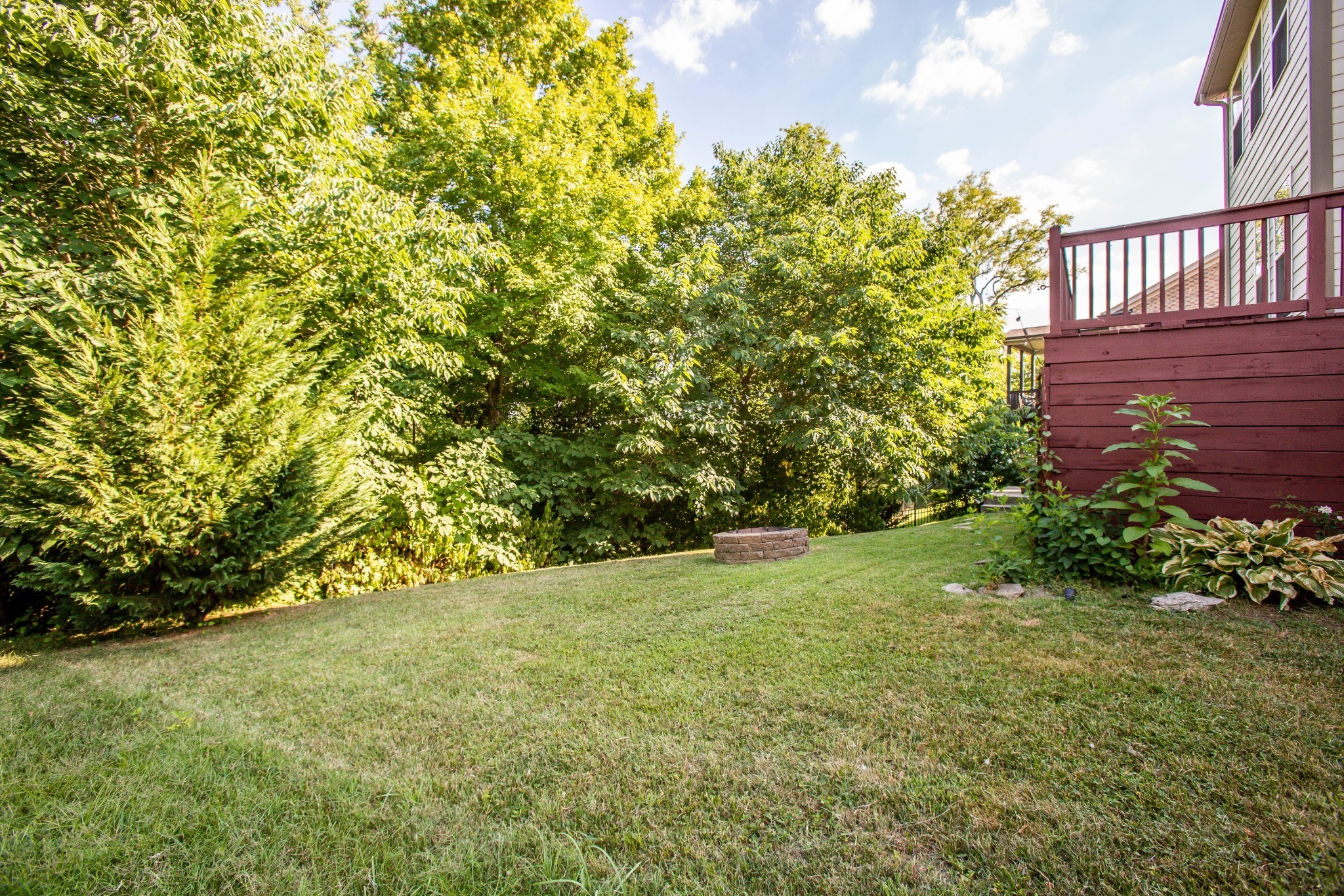 2128 Ravenscourt Dr Property Photo 39