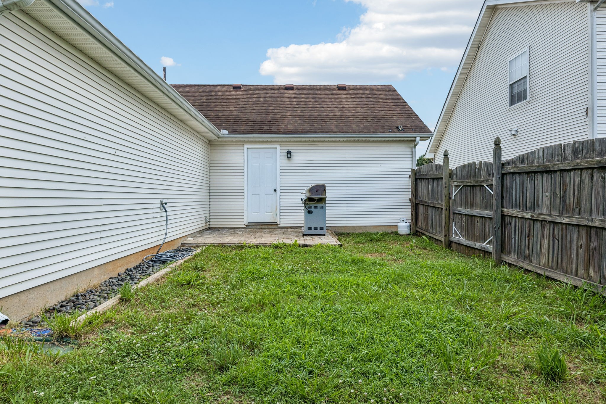 5056 Tabitha St Property Photo 25