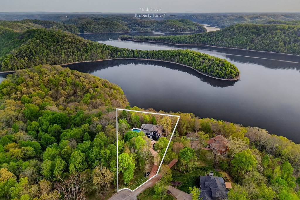 1853 Lafever Ridge Rd Property Photo 4